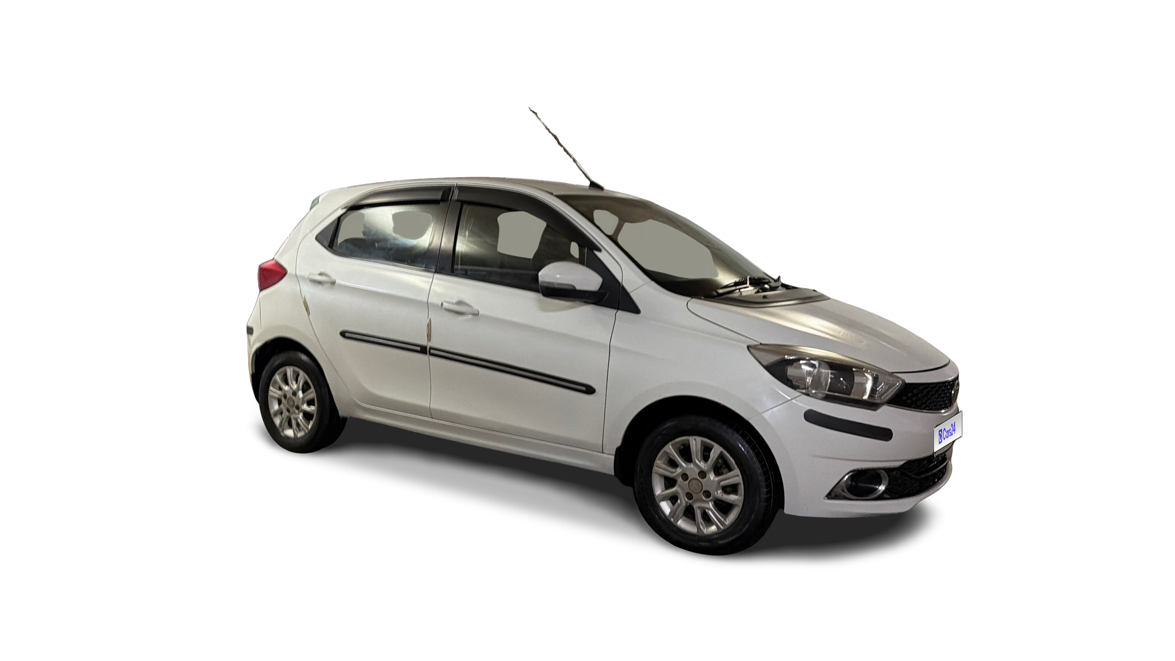 2018 Tata Tiago - Hatchback - Petrol - Manual - ₹3.11 lakh
