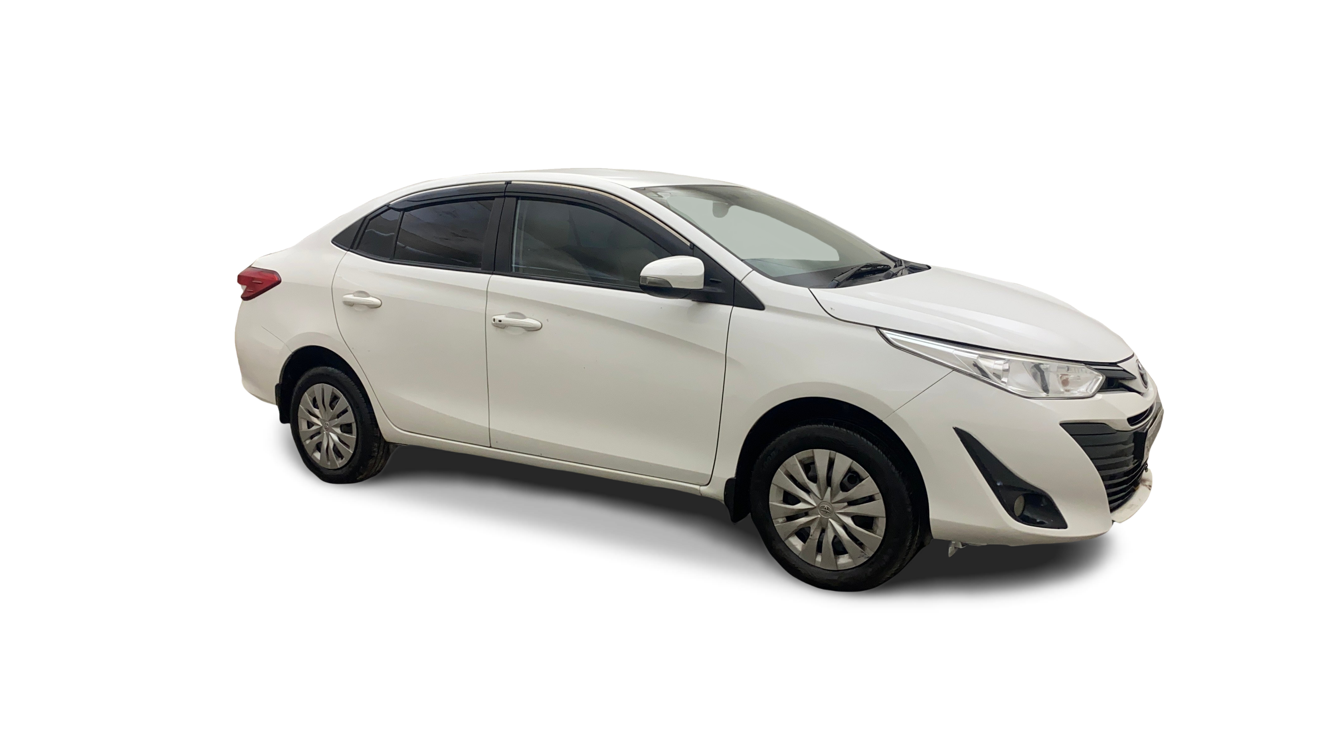 2018 Toyota YARIS - Sedan - Petrol - Automatic - ₹4.89 lakh