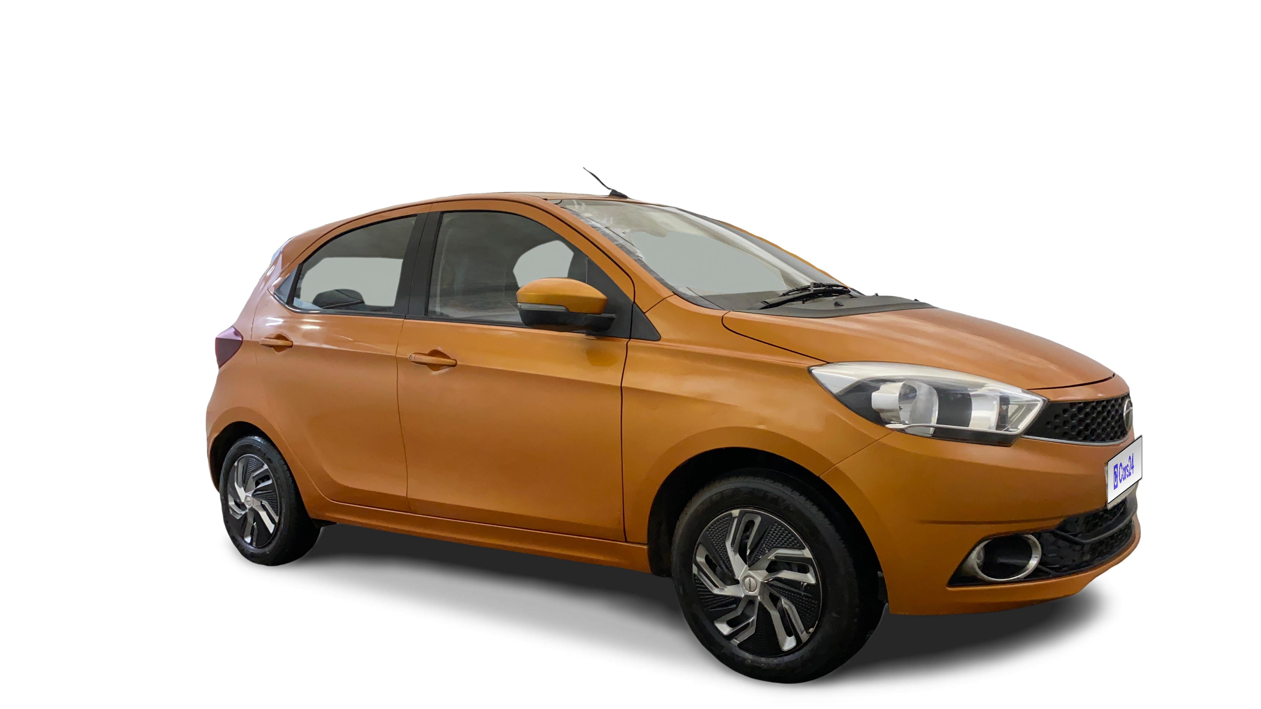 2016 Tata Tiago - Hatchback - CNG - Manual - ₹2.57 lakh
