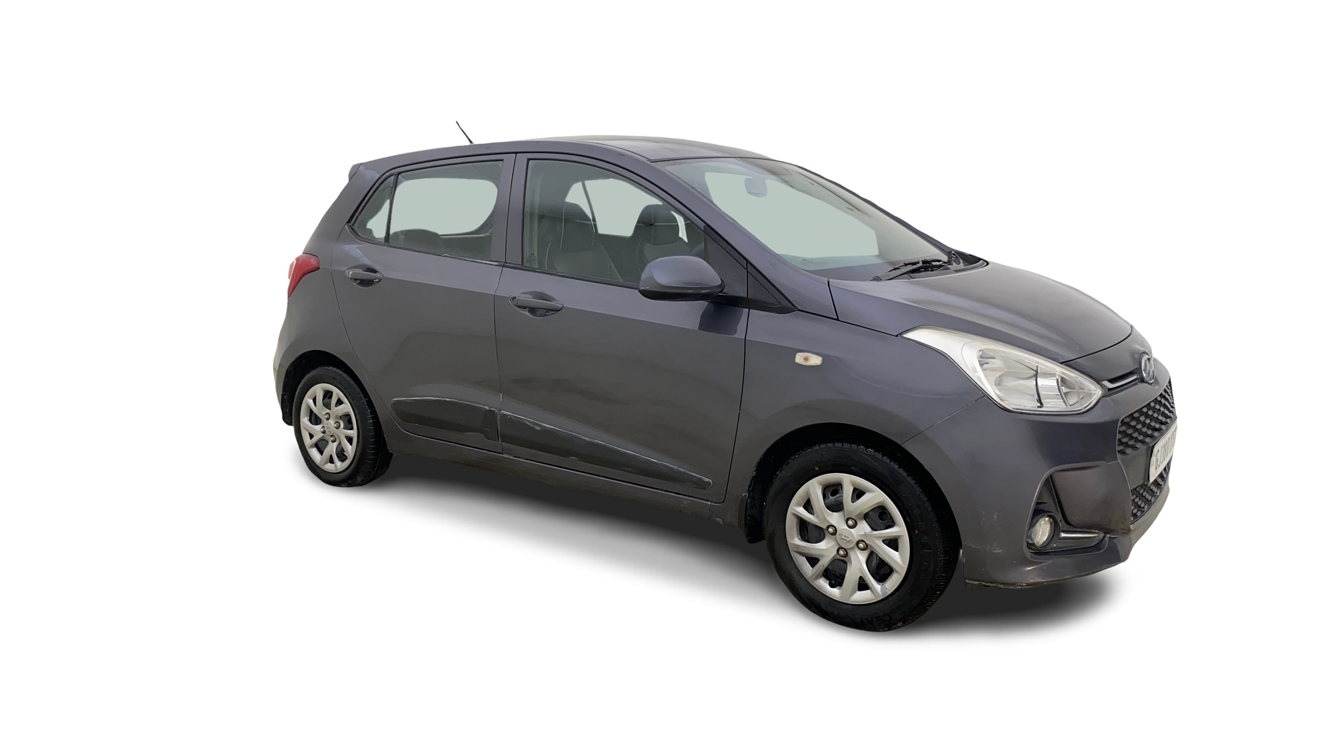 2017 Hyundai Grand i10 - Hatchback - CNG - Manual - ₹3.67 lakh