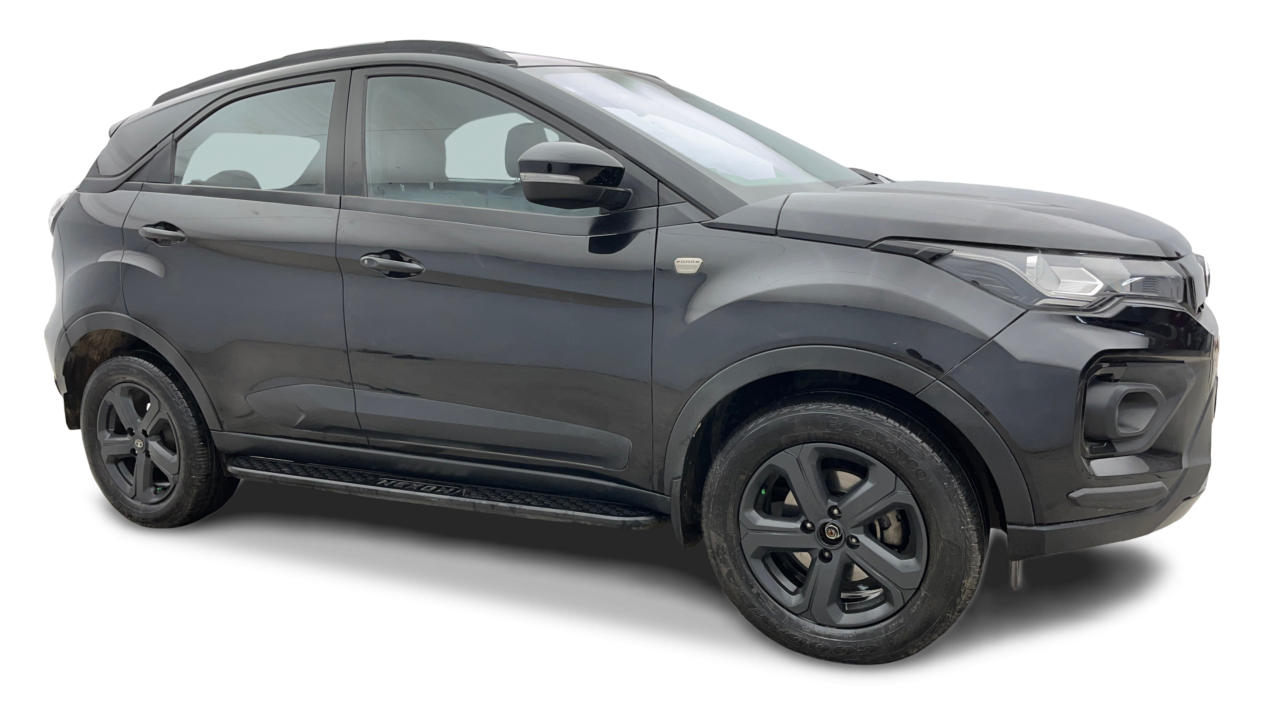 Tata NEXON-img