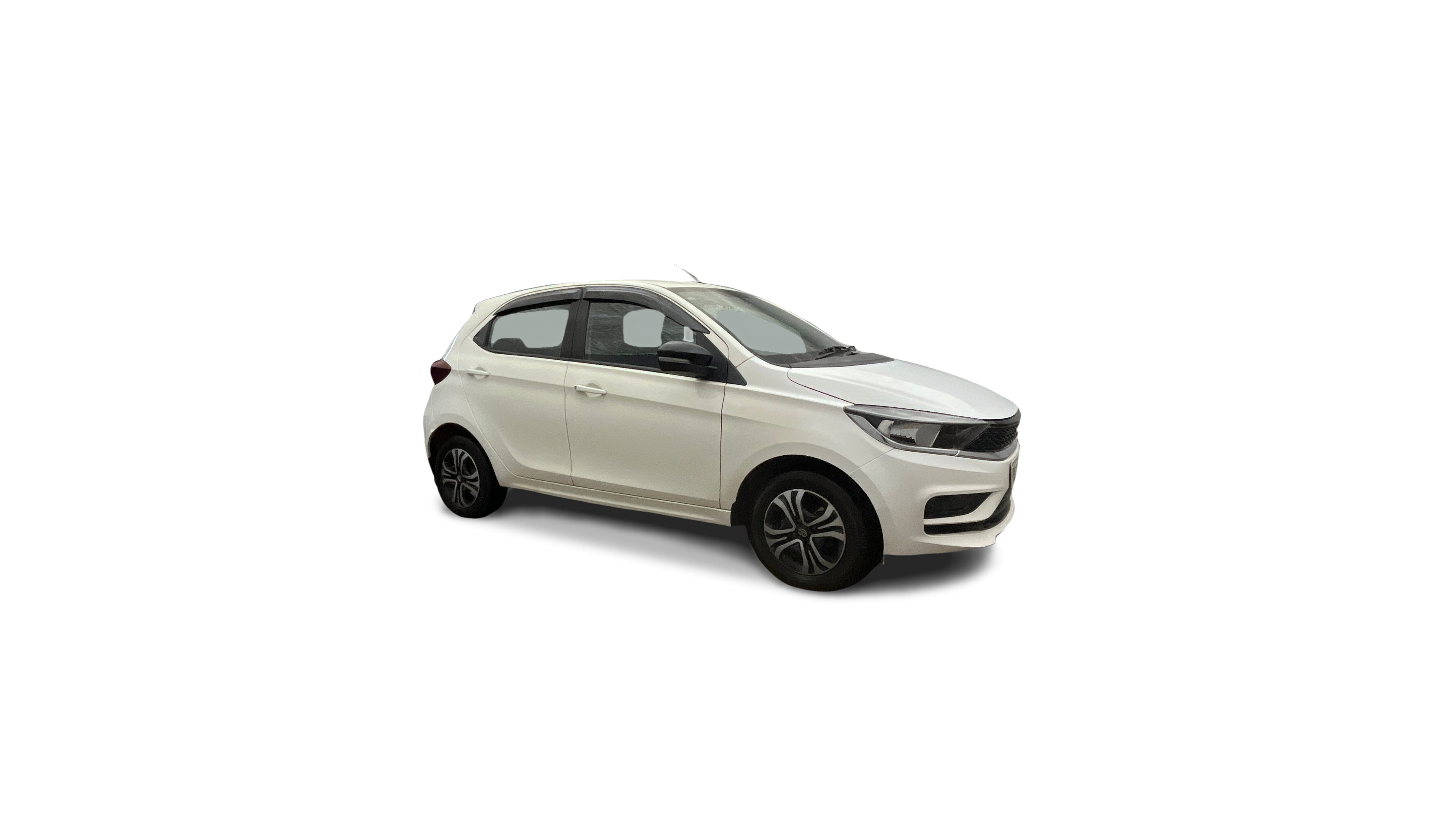 2022 Tata Tiago - Hatchback - Petrol - Manual - ₹4.25 lakh