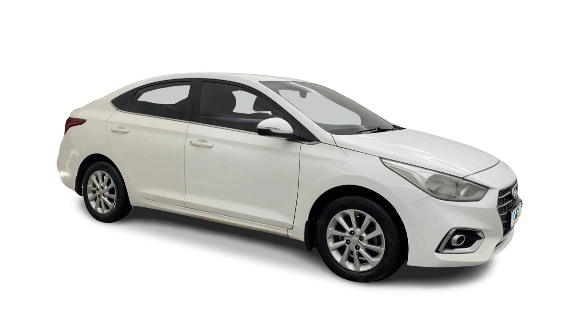 Hyundai Verna-img