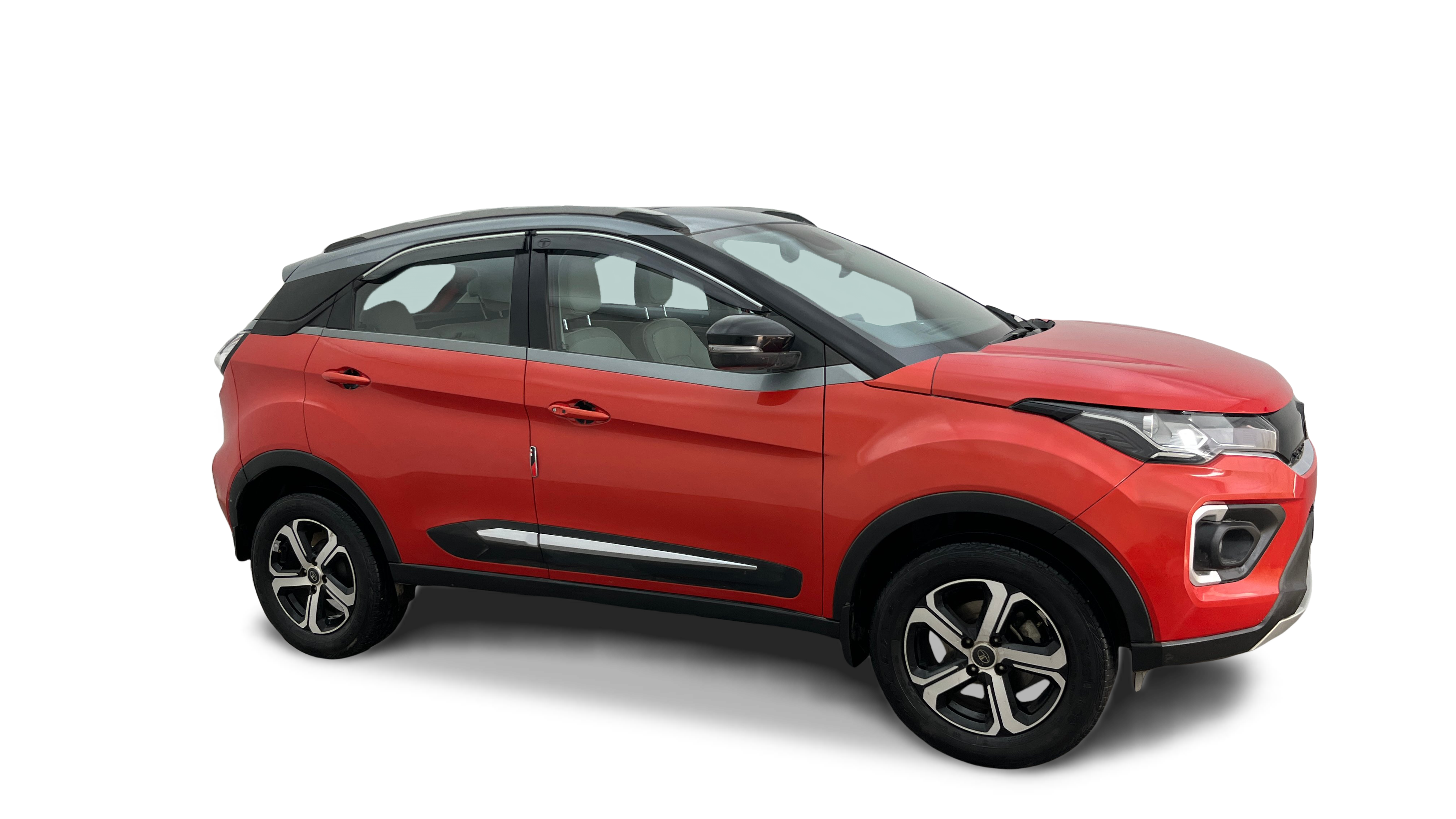 2022 Tata NEXON - SUV - Petrol - Automatic - ₹8.00 lakh