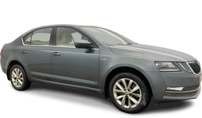 2018 Skoda Octavia - Sedan - Petrol - Automatic - ₹11.02 lakh