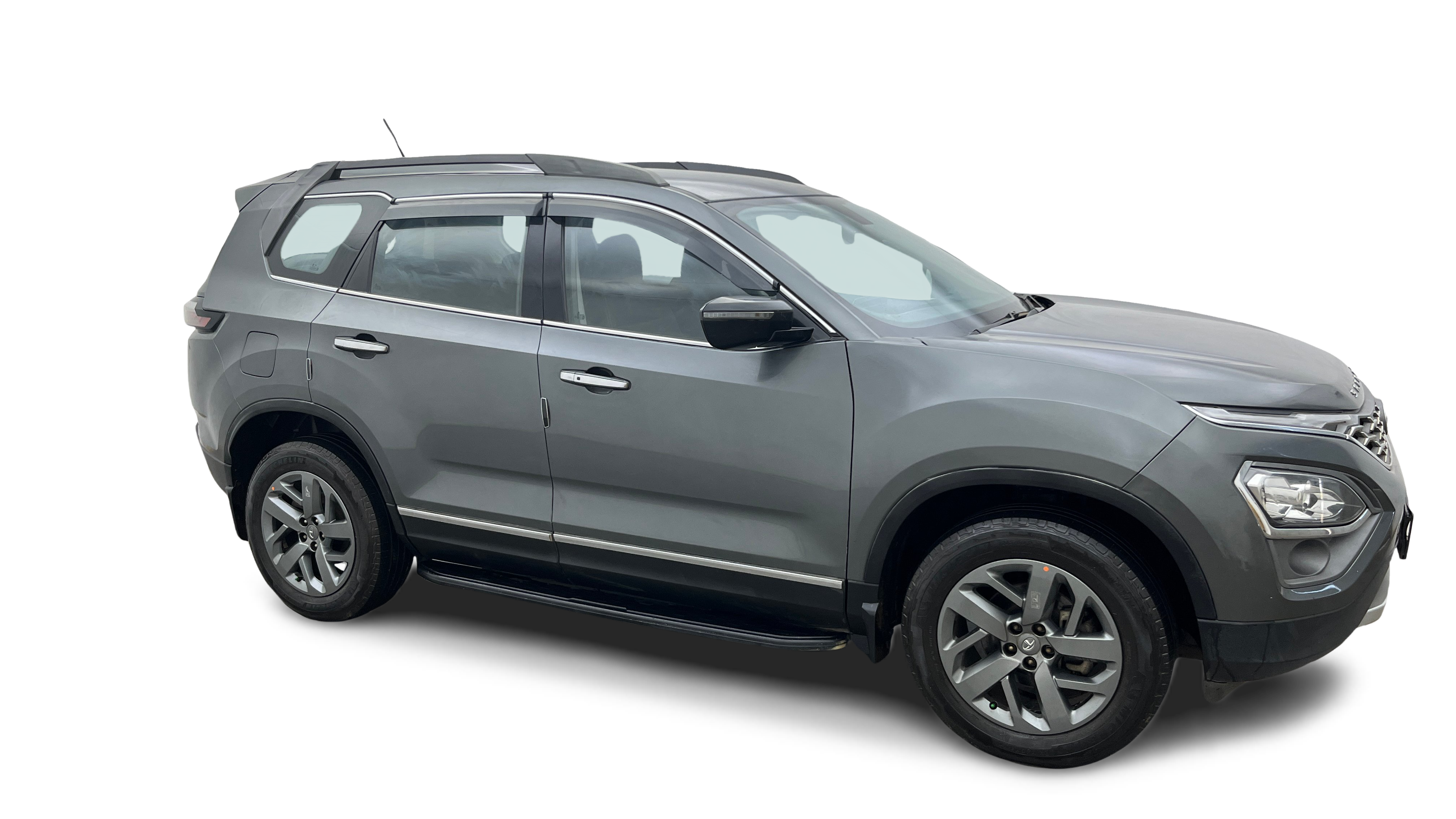 2022 Tata Safari - SUV - Diesel - Manual - ₹12.92 lakh