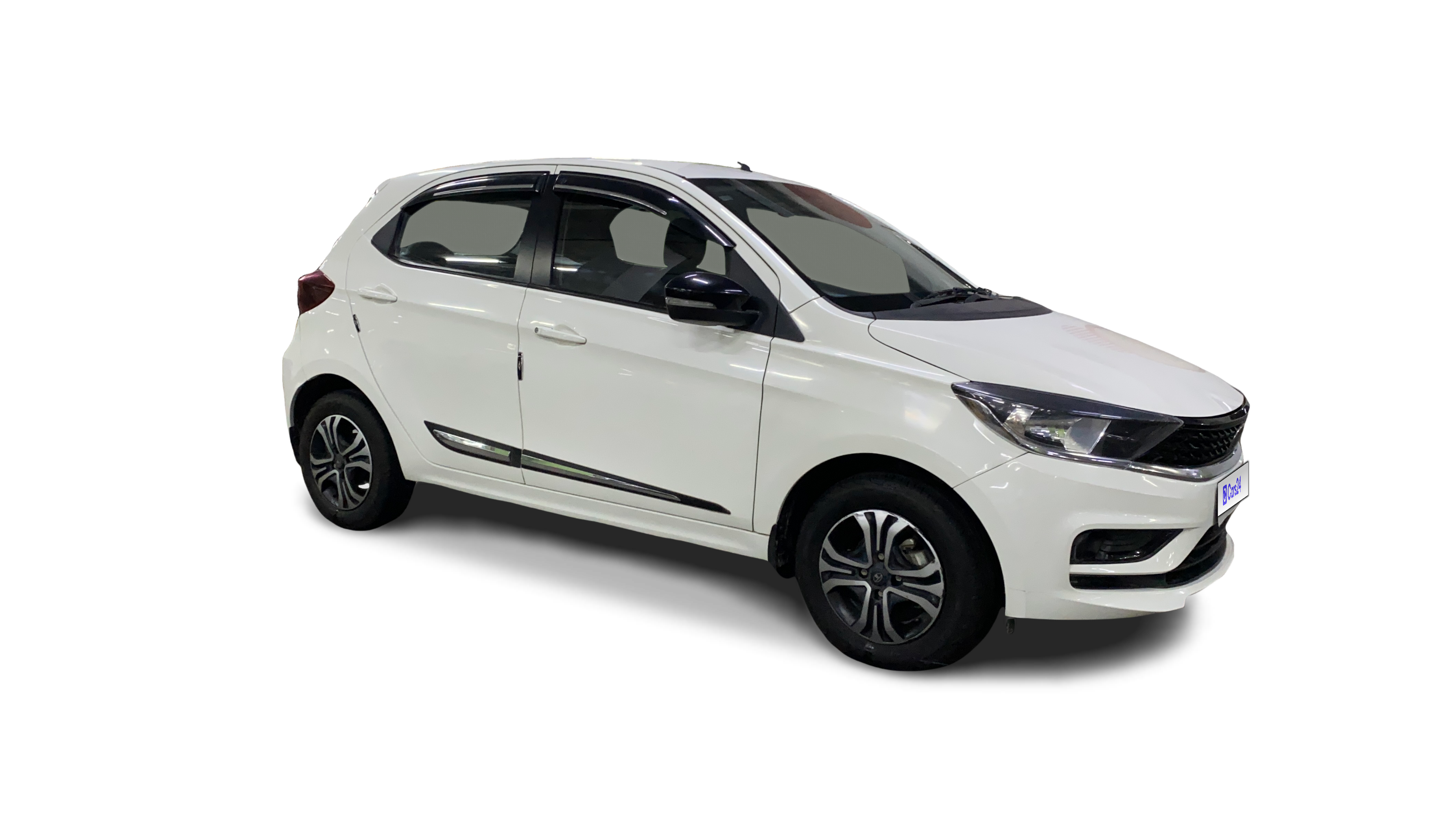 2024 Tata Tiago - Hatchback - Petrol - Automatic - ₹5.40 lakh