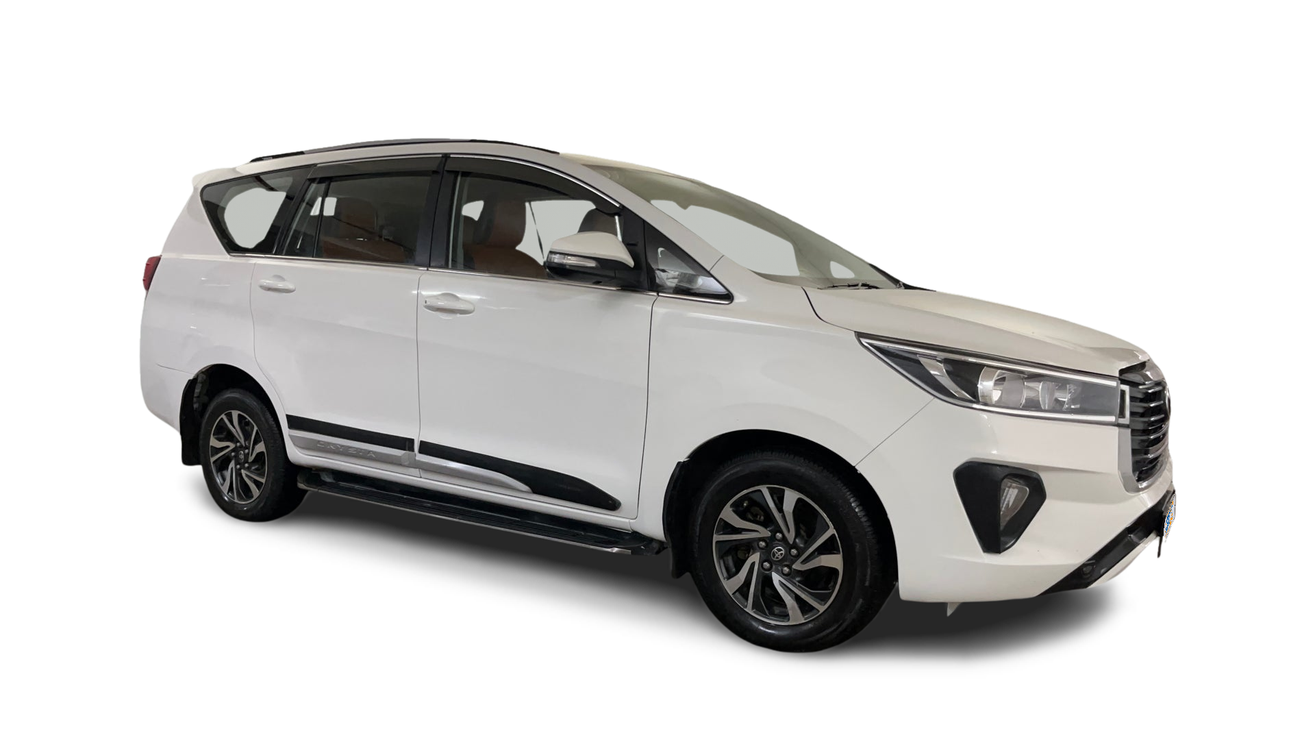 Toyota Innova Crysta-img