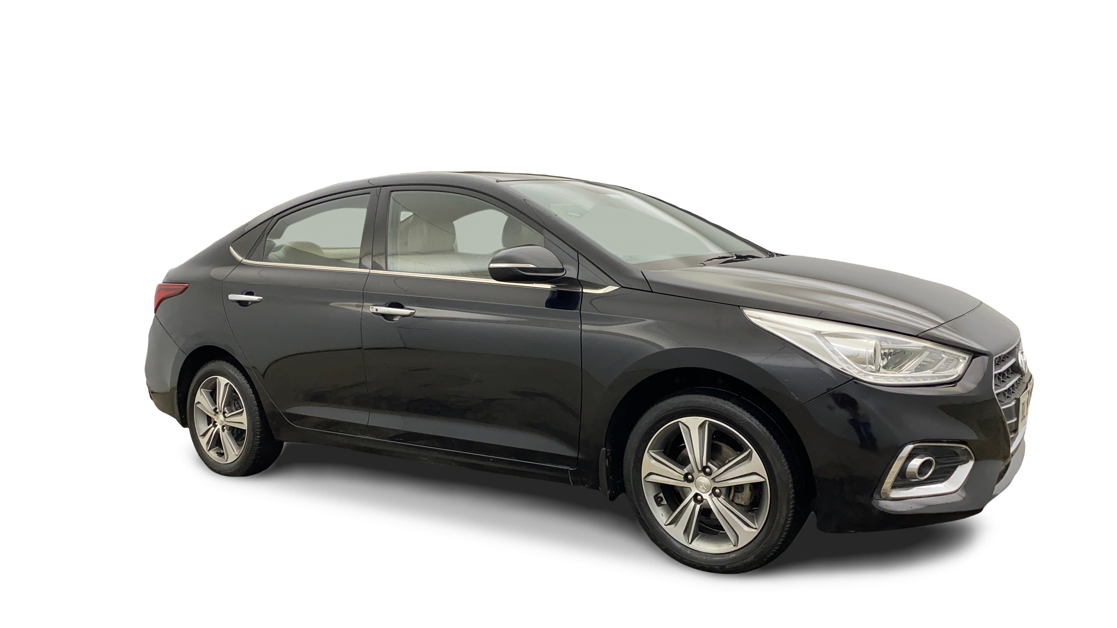 2019 Hyundai Verna - Sedan - Petrol - Manual - ₹6.21 lakh