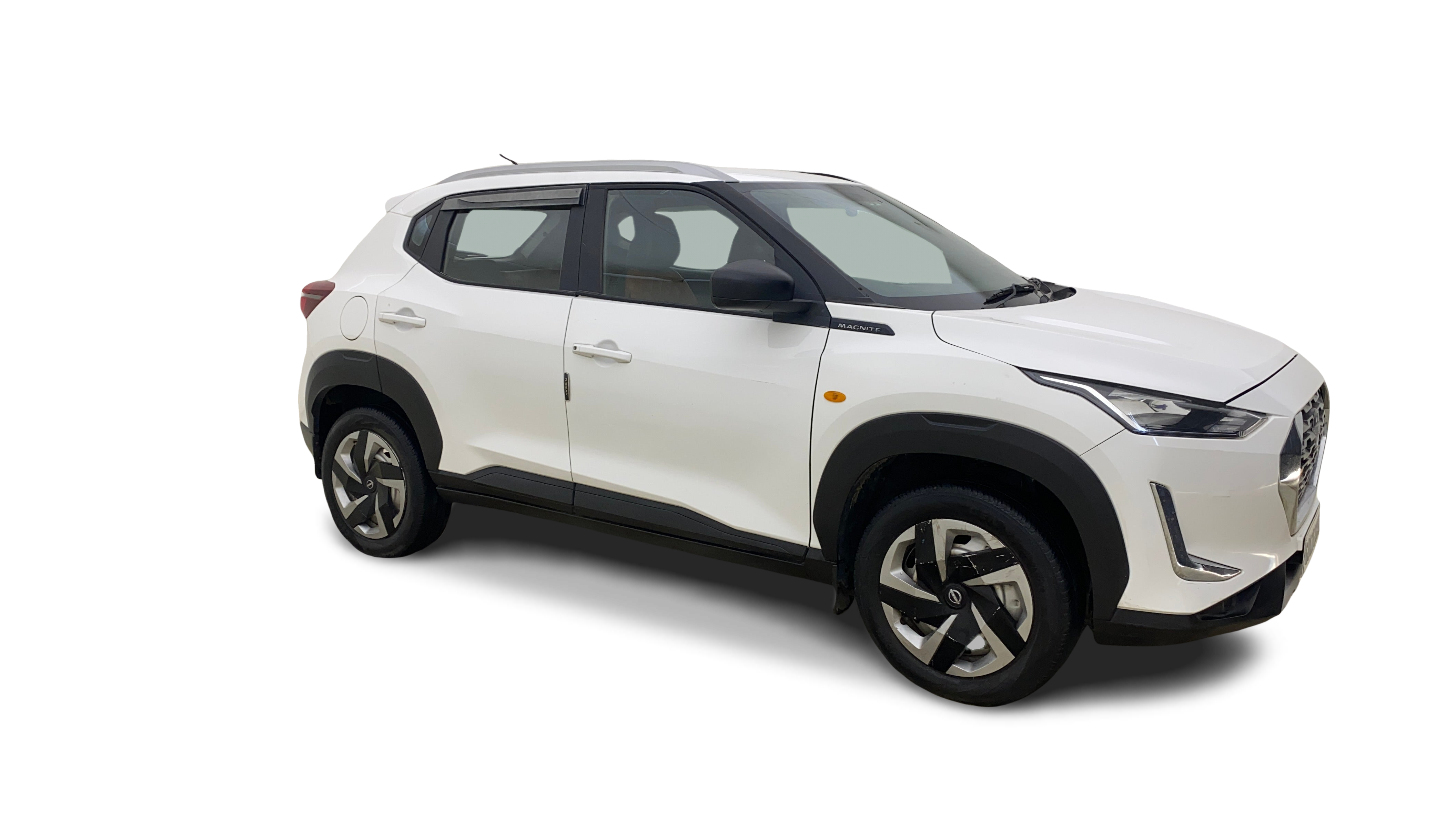 2021 Nissan MAGNITE - SUV - Petrol - Manual - ₹3.40 lakh