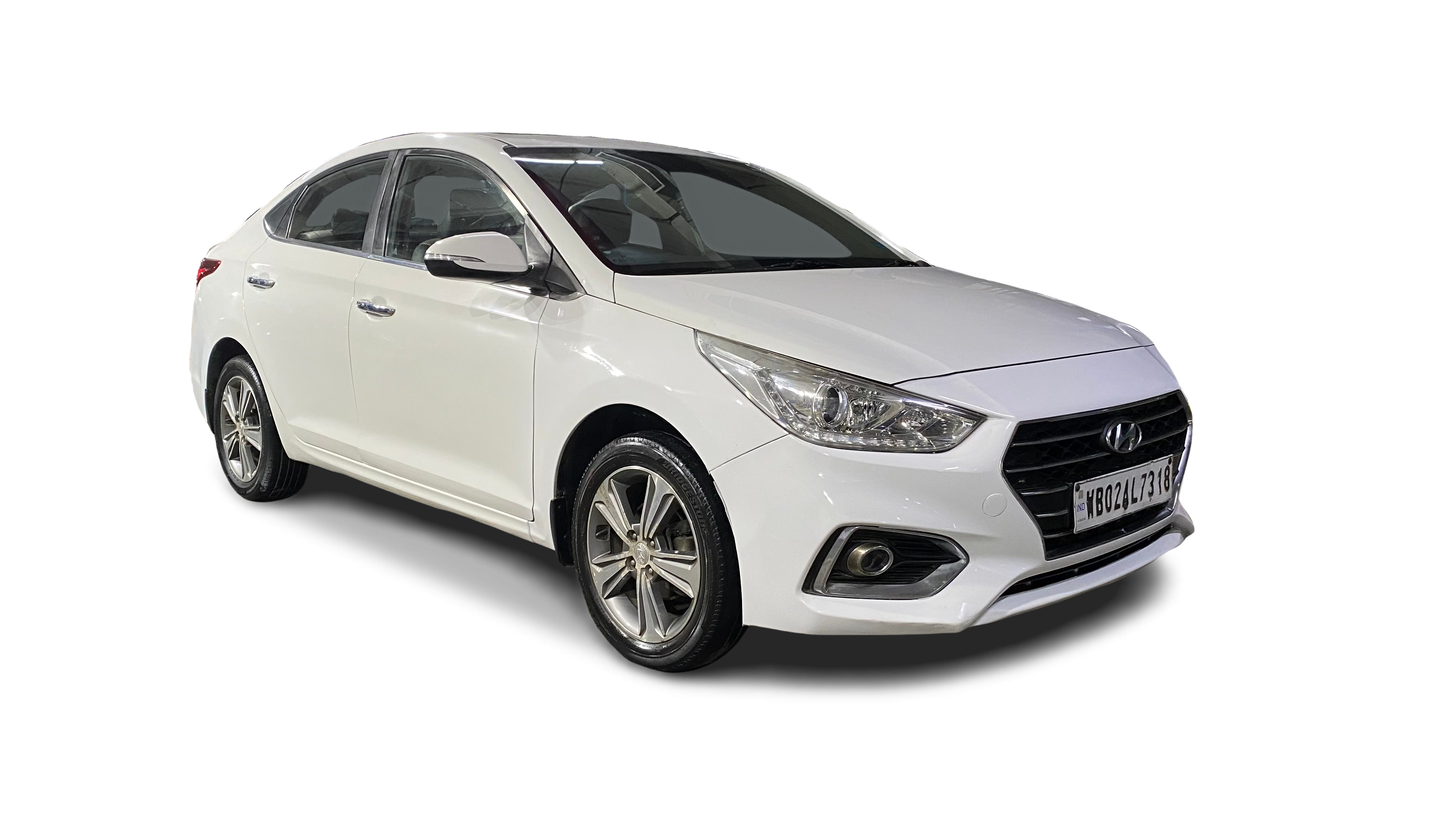 Hyundai Verna-img