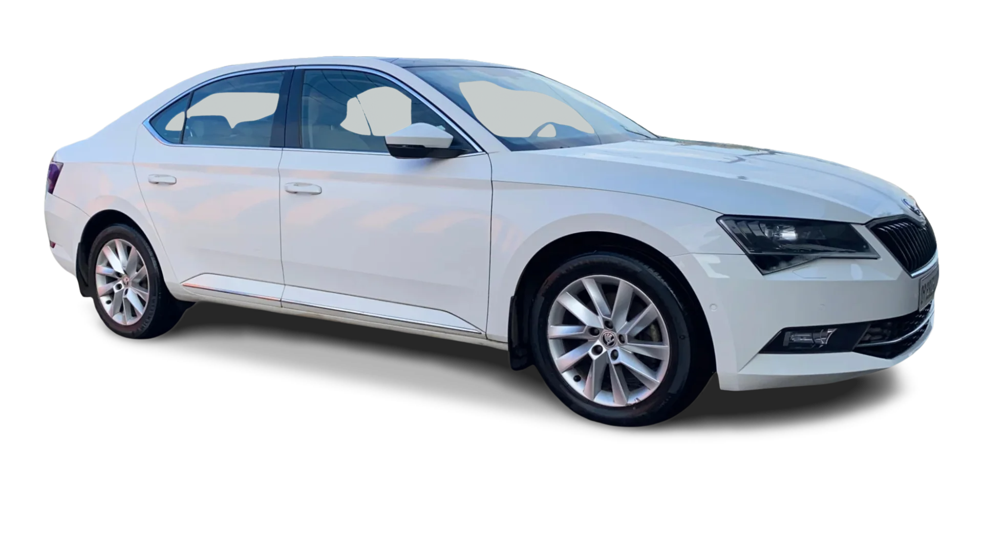 Skoda Superb-img