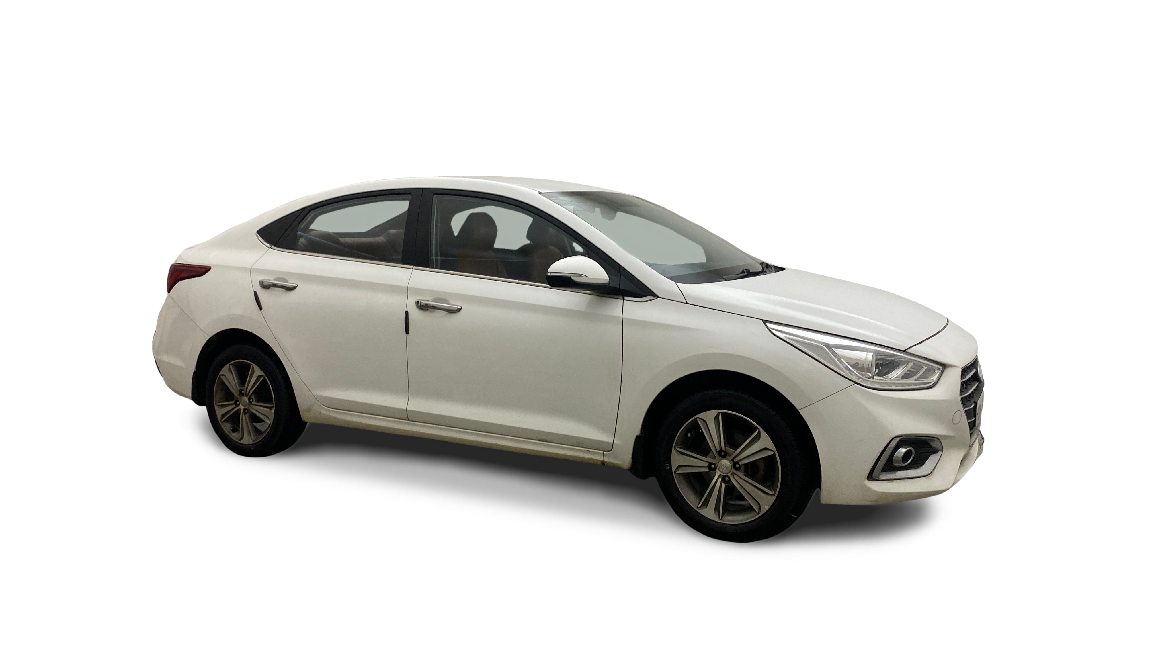 2018 Hyundai Verna - Sedan - Petrol - Manual - ₹6.20 lakh