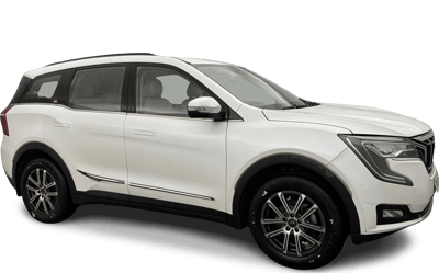 2023 Mahindra XUV700 - SUV - Petrol - Manual - ₹16.23 lakh