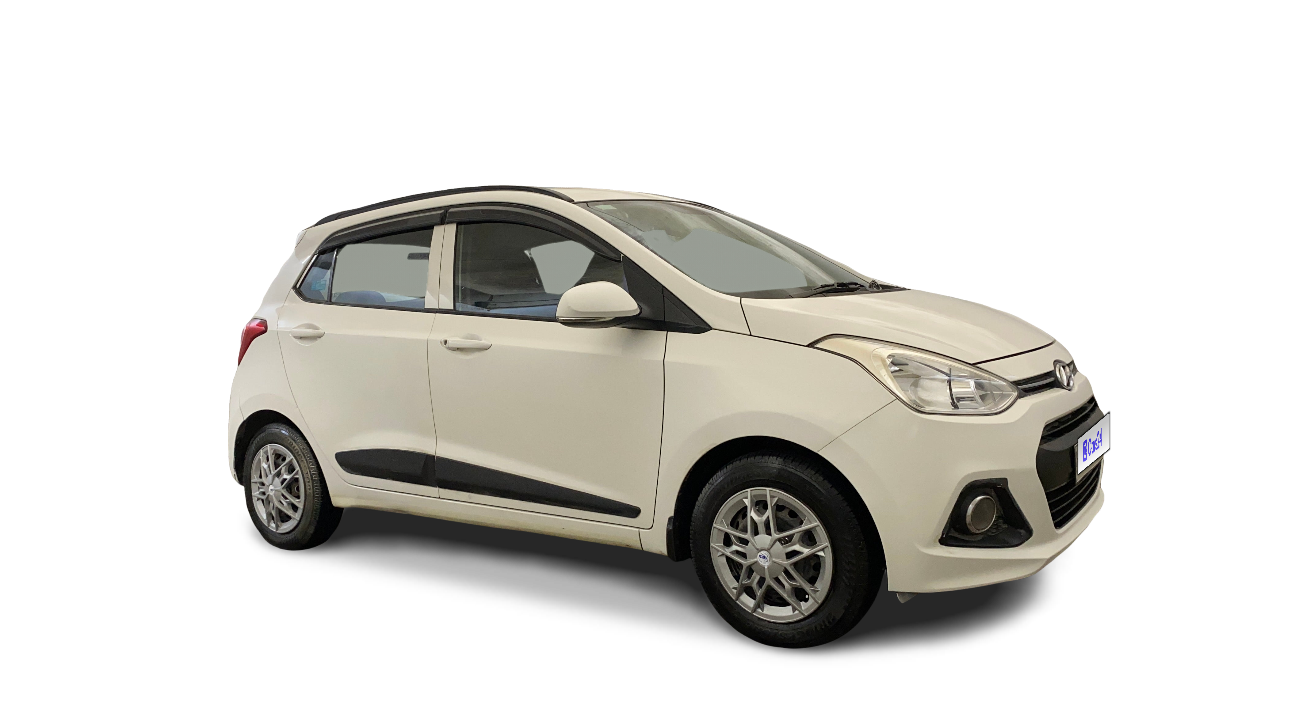 2015 Hyundai Grand i10 - Hatchback - Petrol - Manual - ₹2.21 lakh
