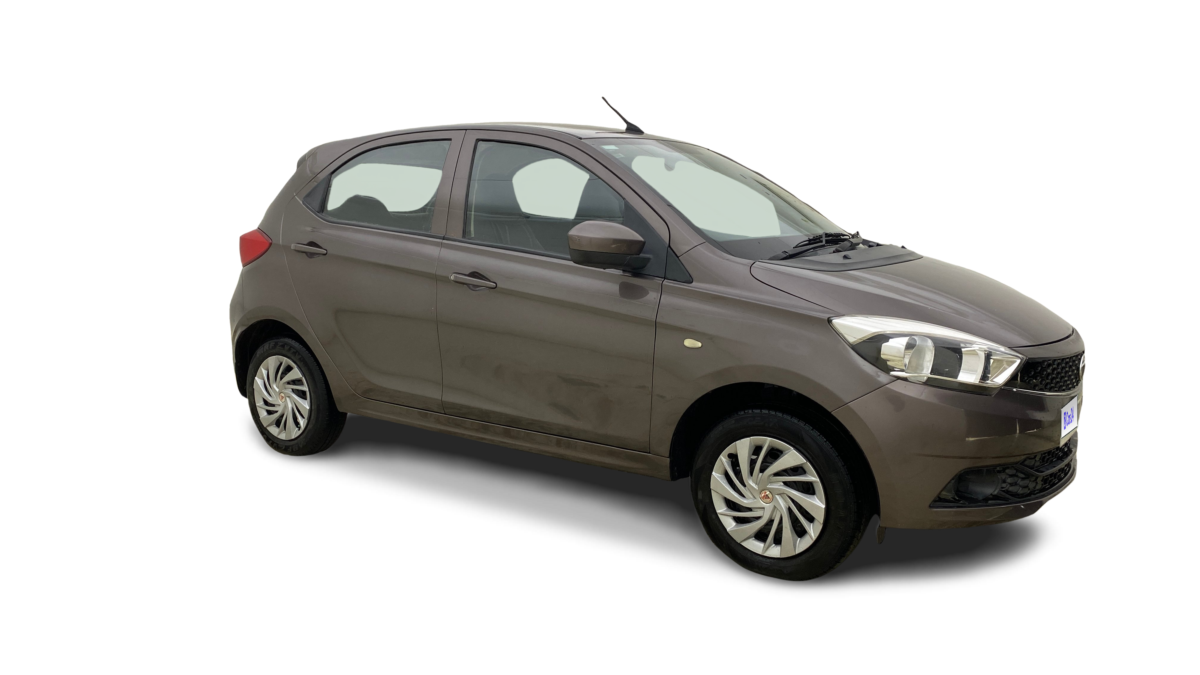 2017 Tata Tiago - Hatchback - Petrol - Manual - ₹2.75 lakh
