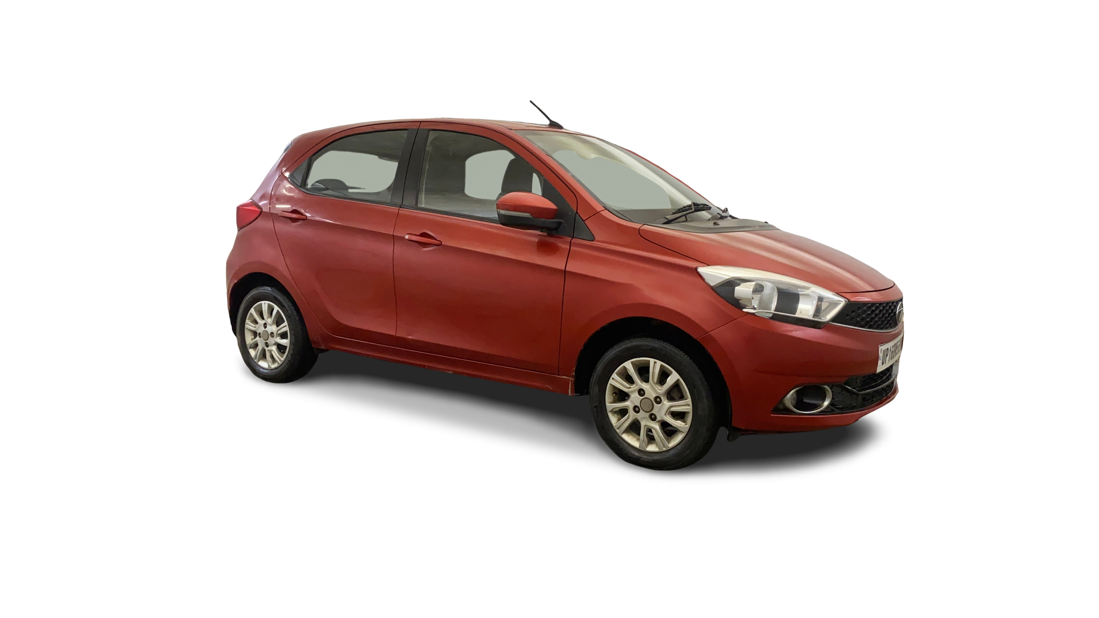 Tata Tiago-img