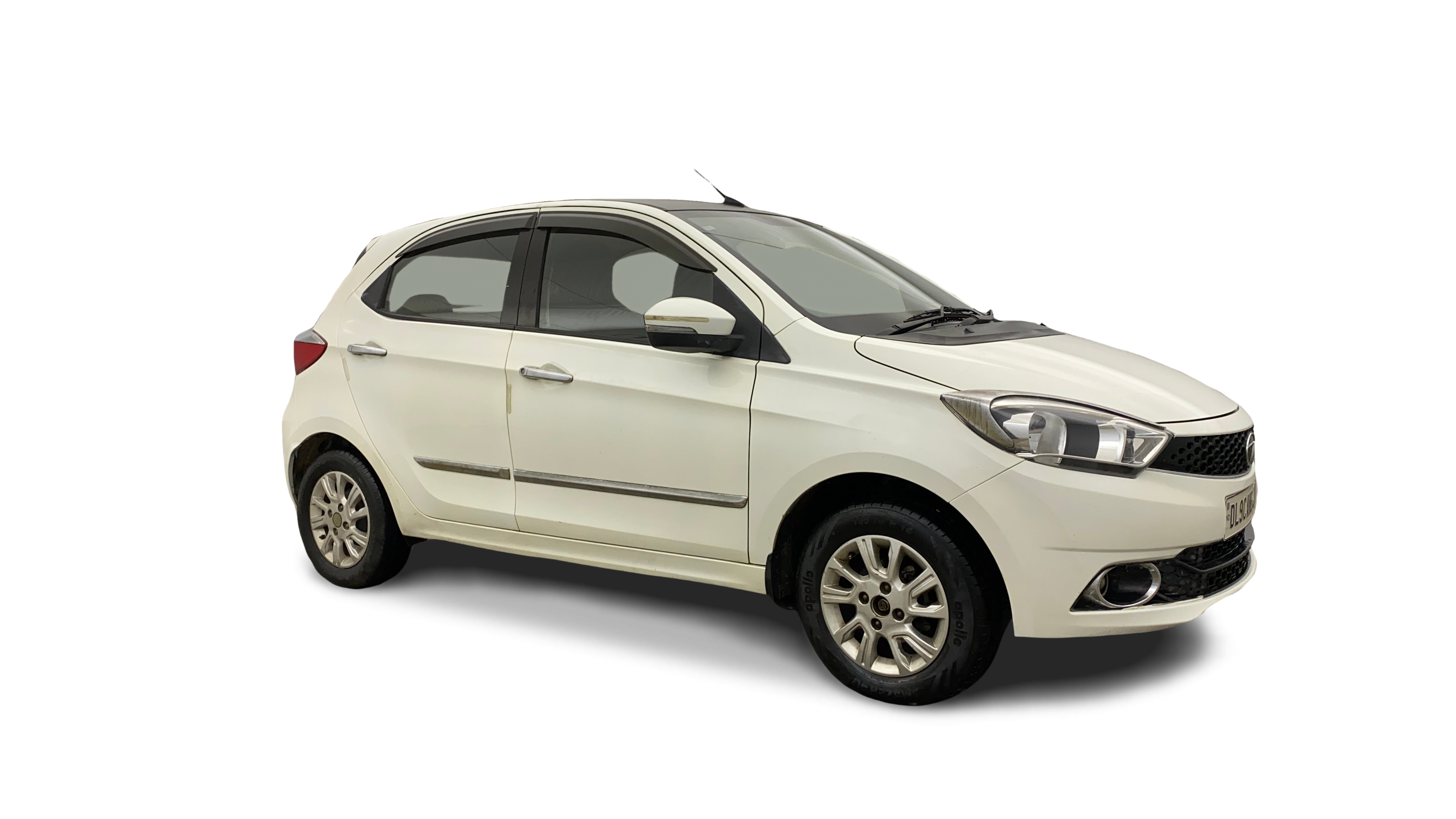 2017 Tata Tiago - Hatchback - Petrol - Manual - ₹2.78 lakh