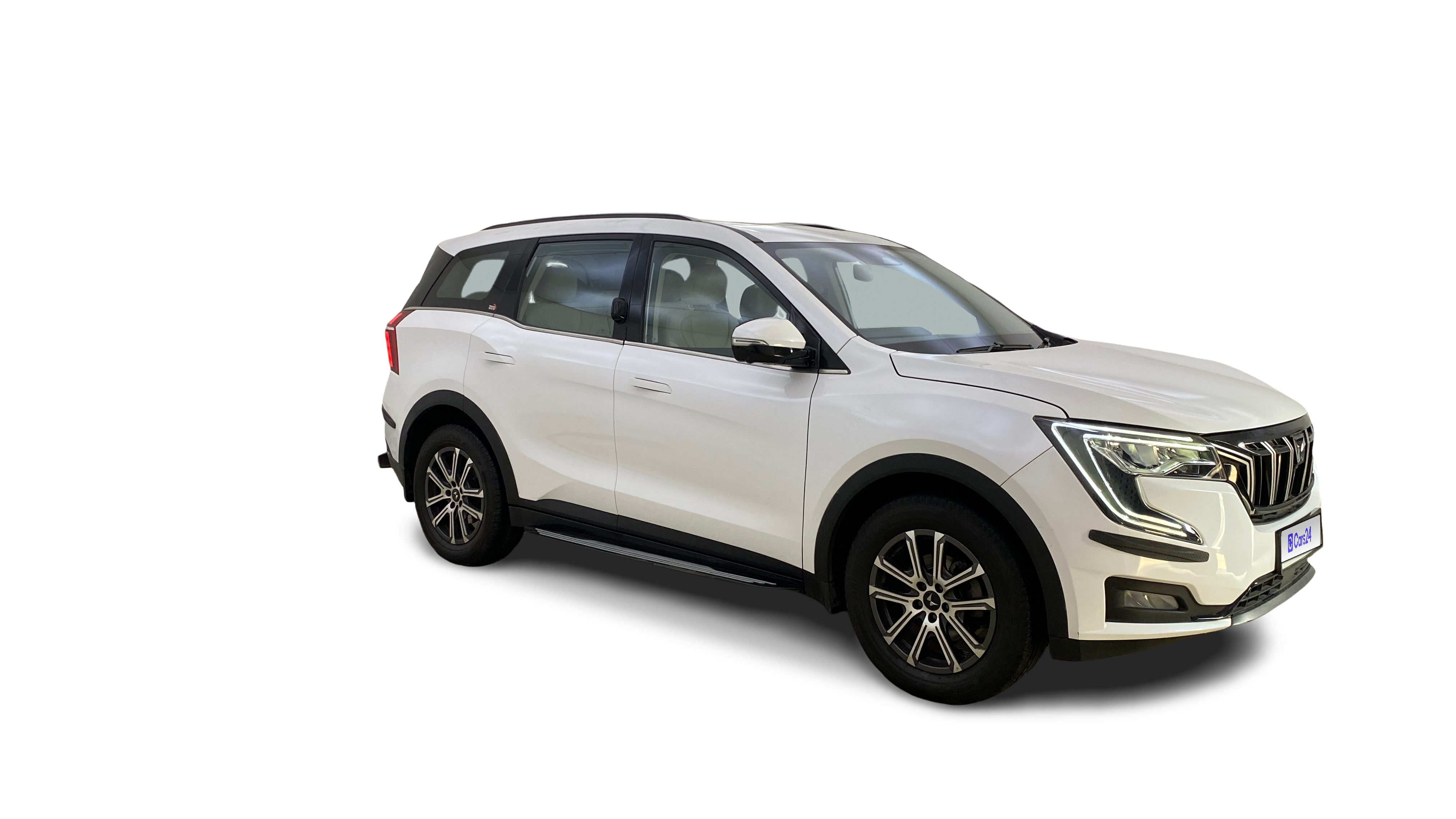 2024 Mahindra XUV700 - SUV - Petrol - Automatic - ₹19.36 lakh
