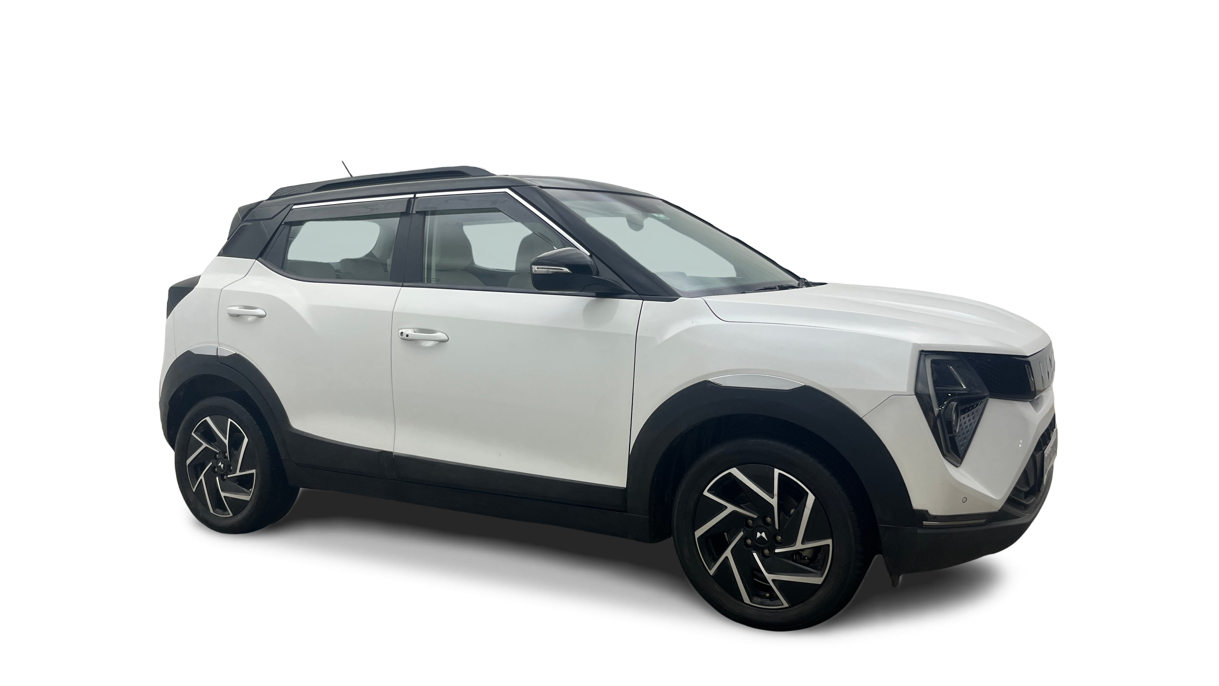 2024 Mahindra XUV 3XO - SUV - Diesel - Automatic - ₹11.89 lakh