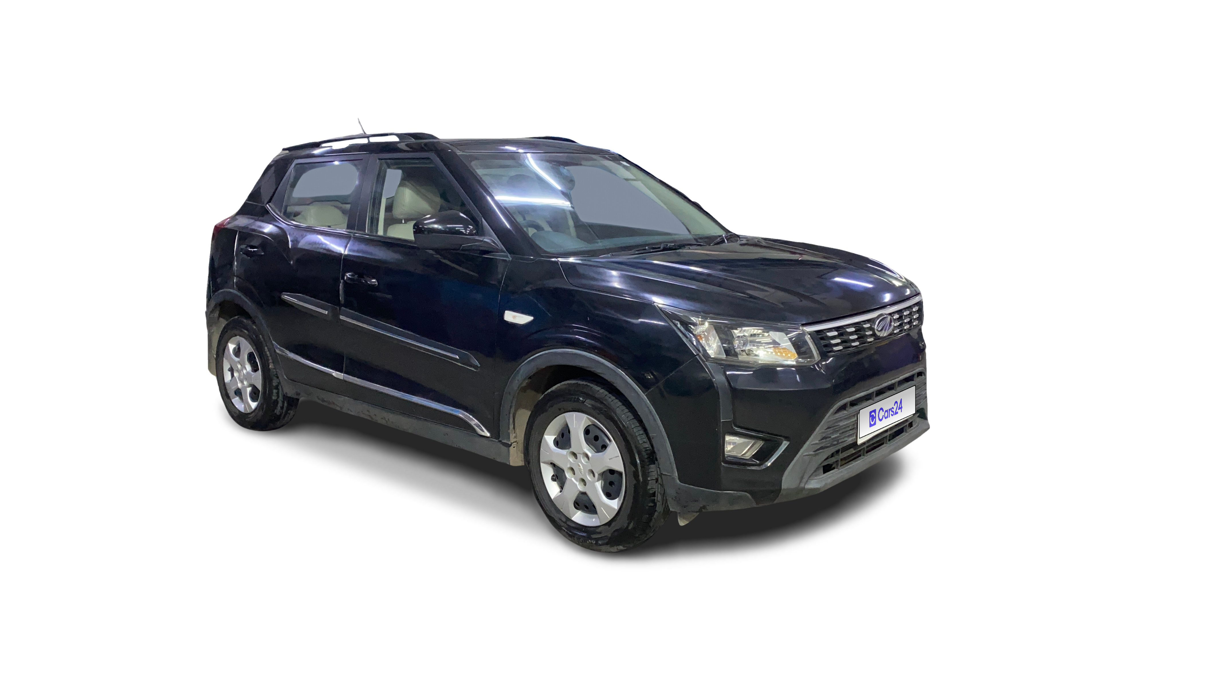 2022 Mahindra XUV300 - SUV - Diesel - Manual - ₹6.32 lakh