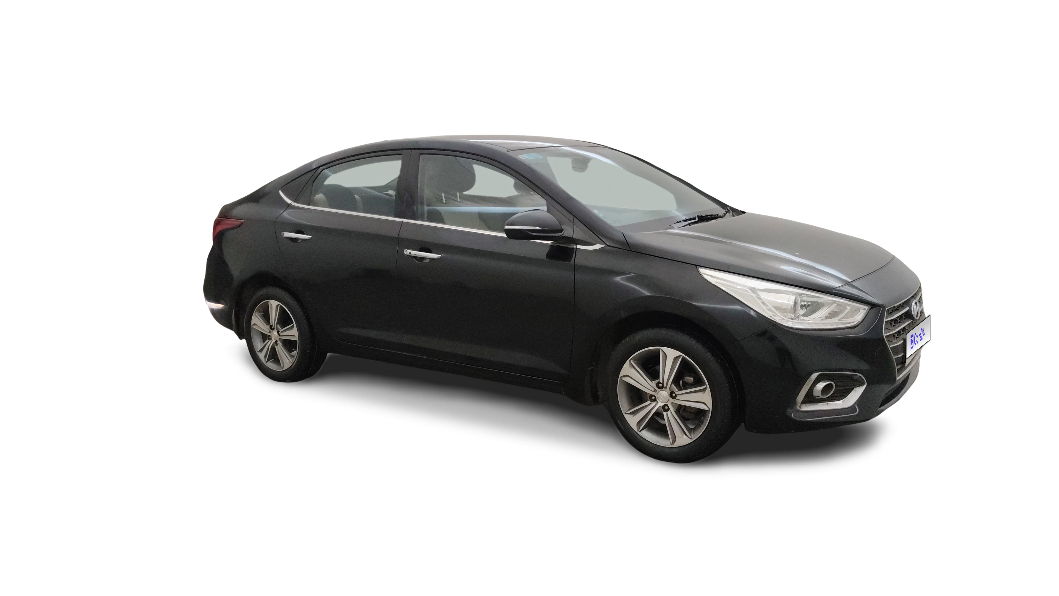 2019 Hyundai Verna - Sedan - Petrol - Manual - ₹5.80 lakh