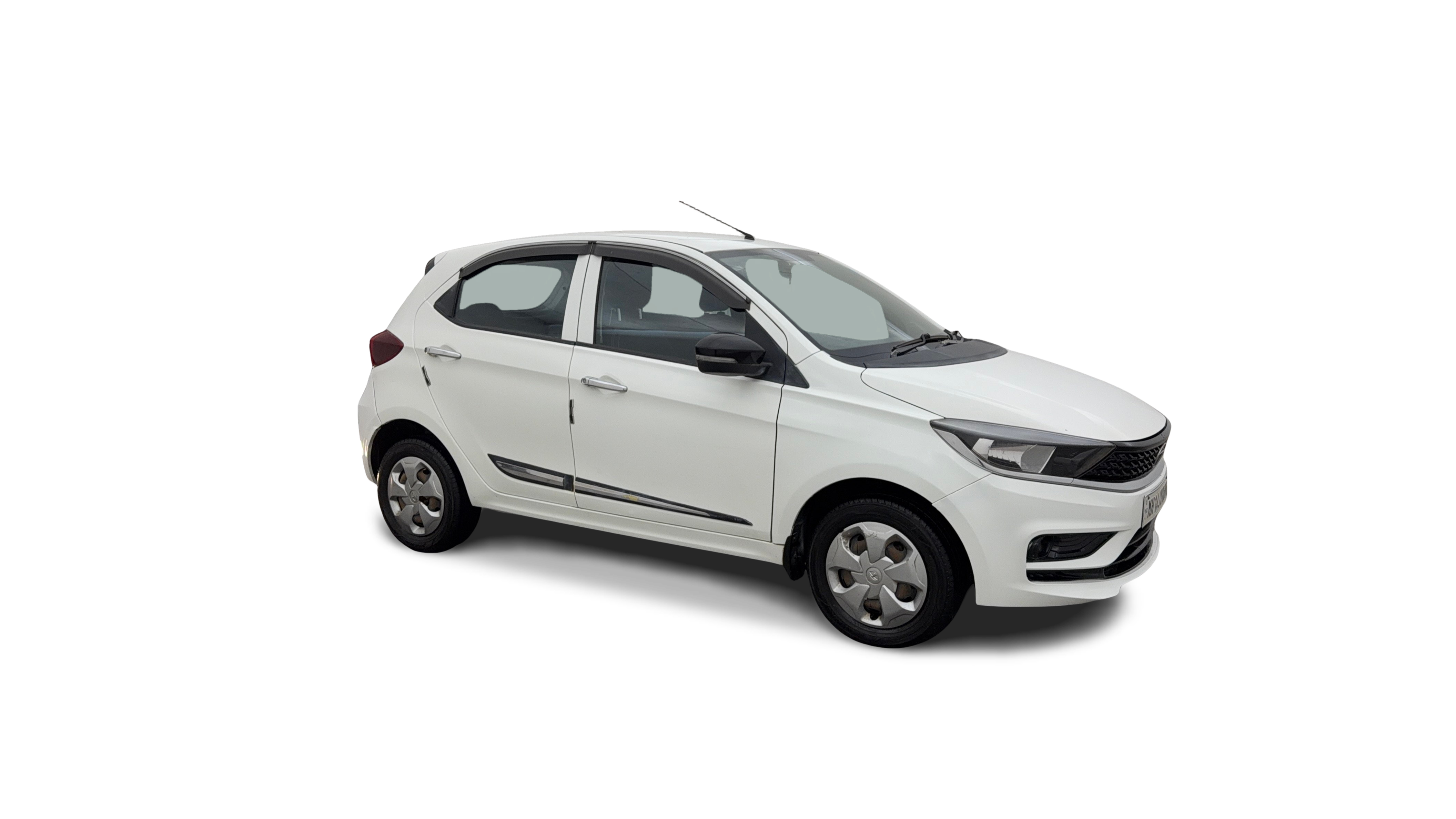 2022 Tata Tiago - Hatchback - CNG - Manual - ₹5.02 lakh