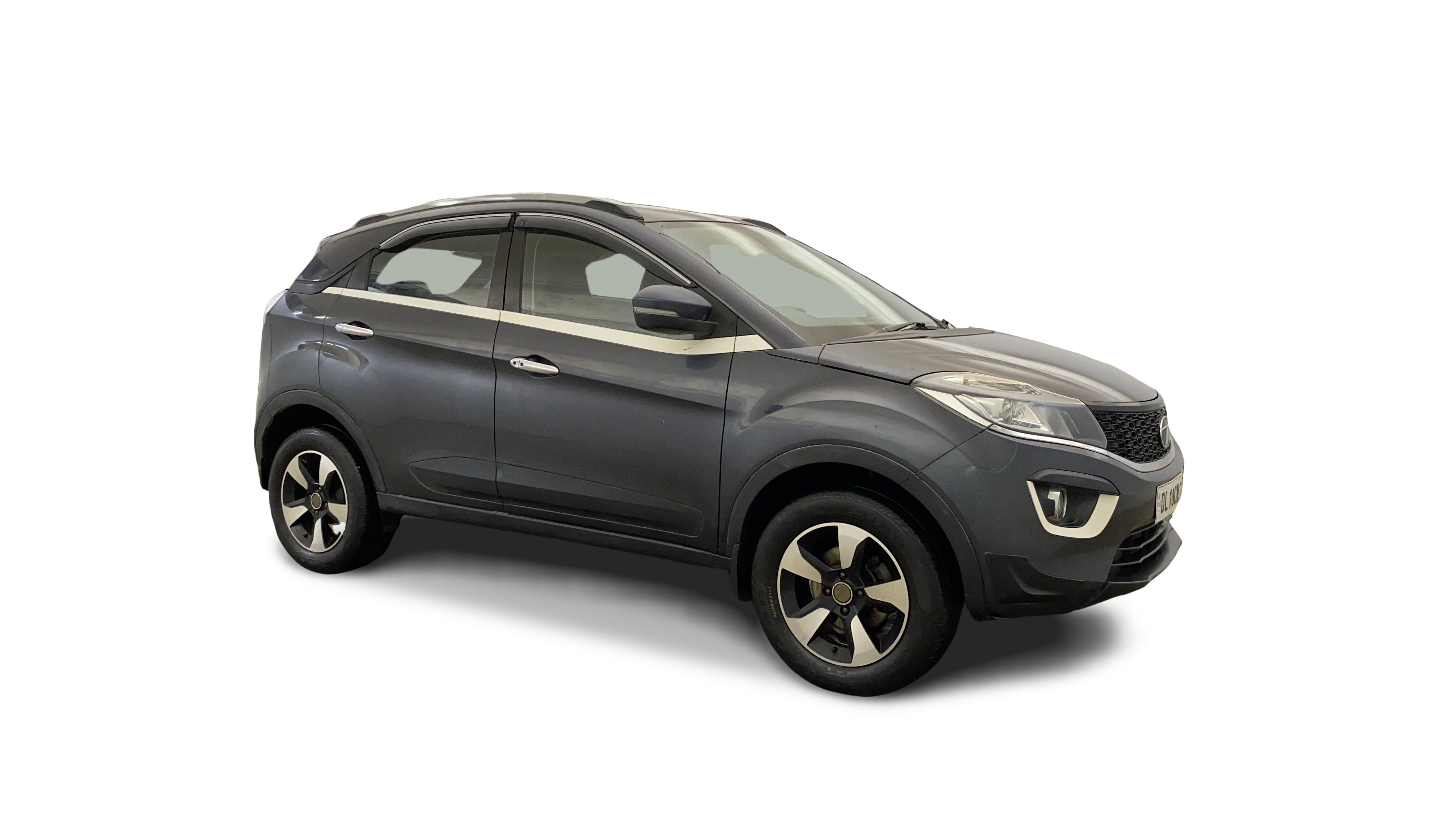 Tata NEXON-img