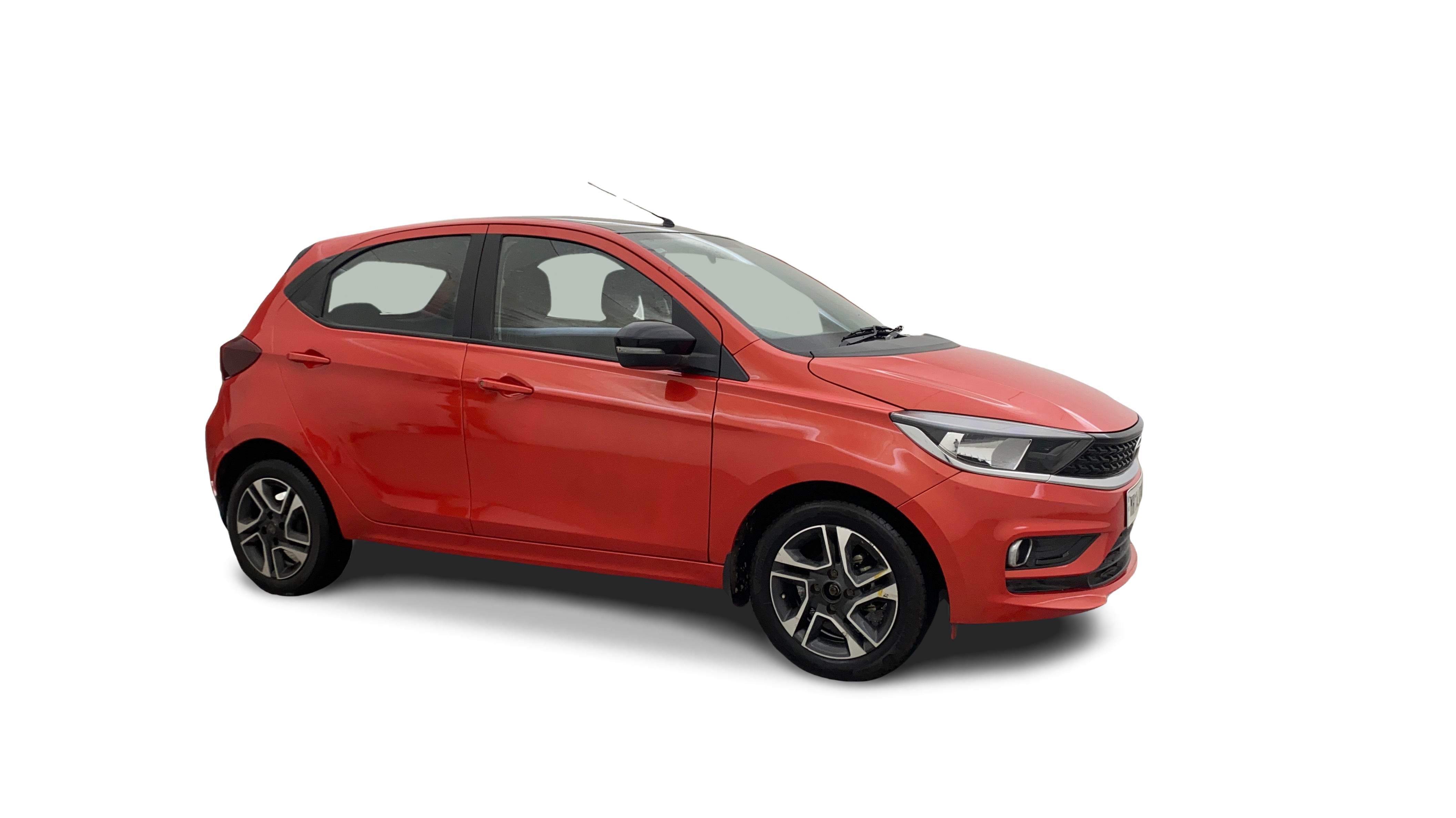 Tata Tiago-img