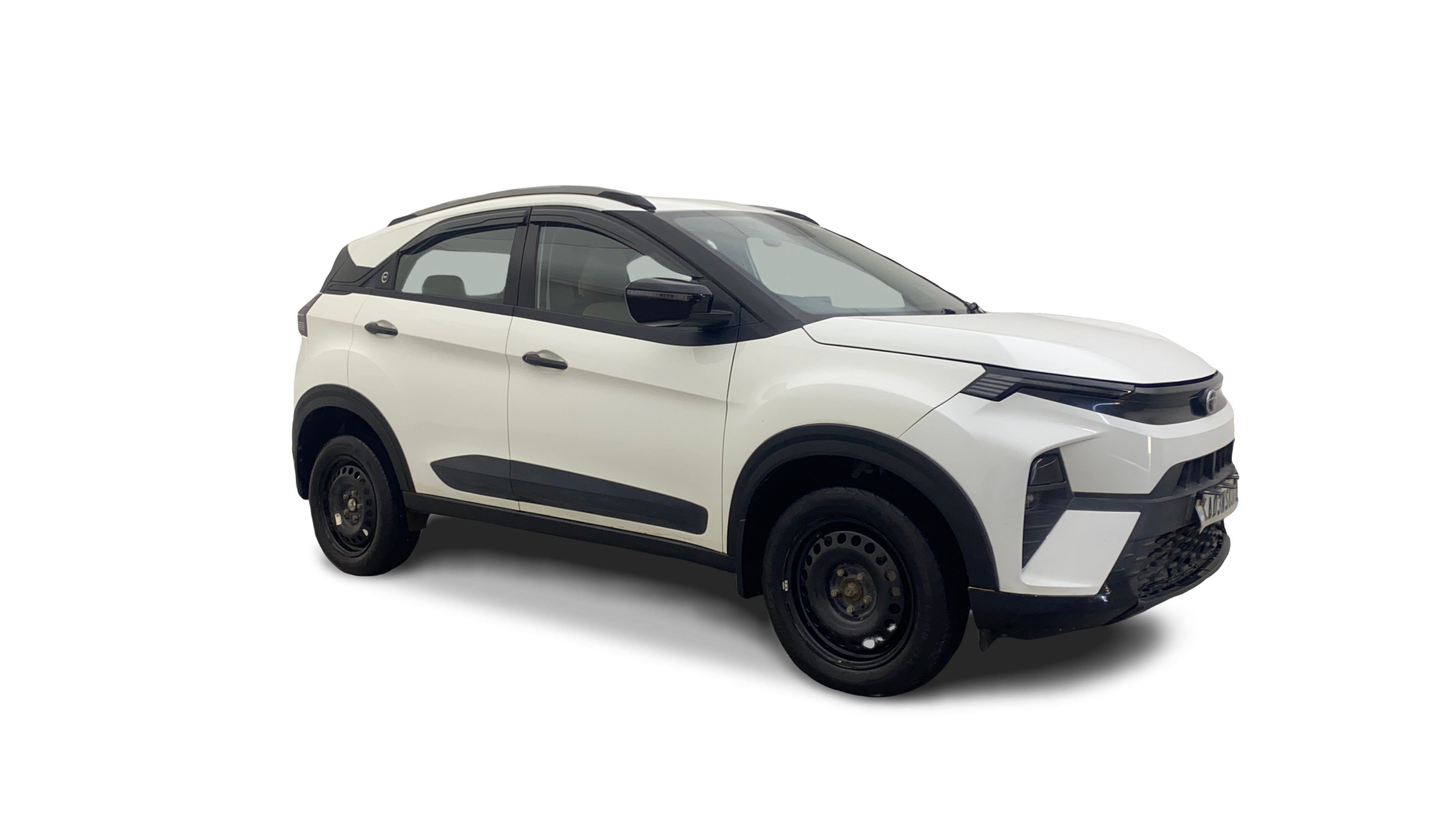 Tata NEXON-img