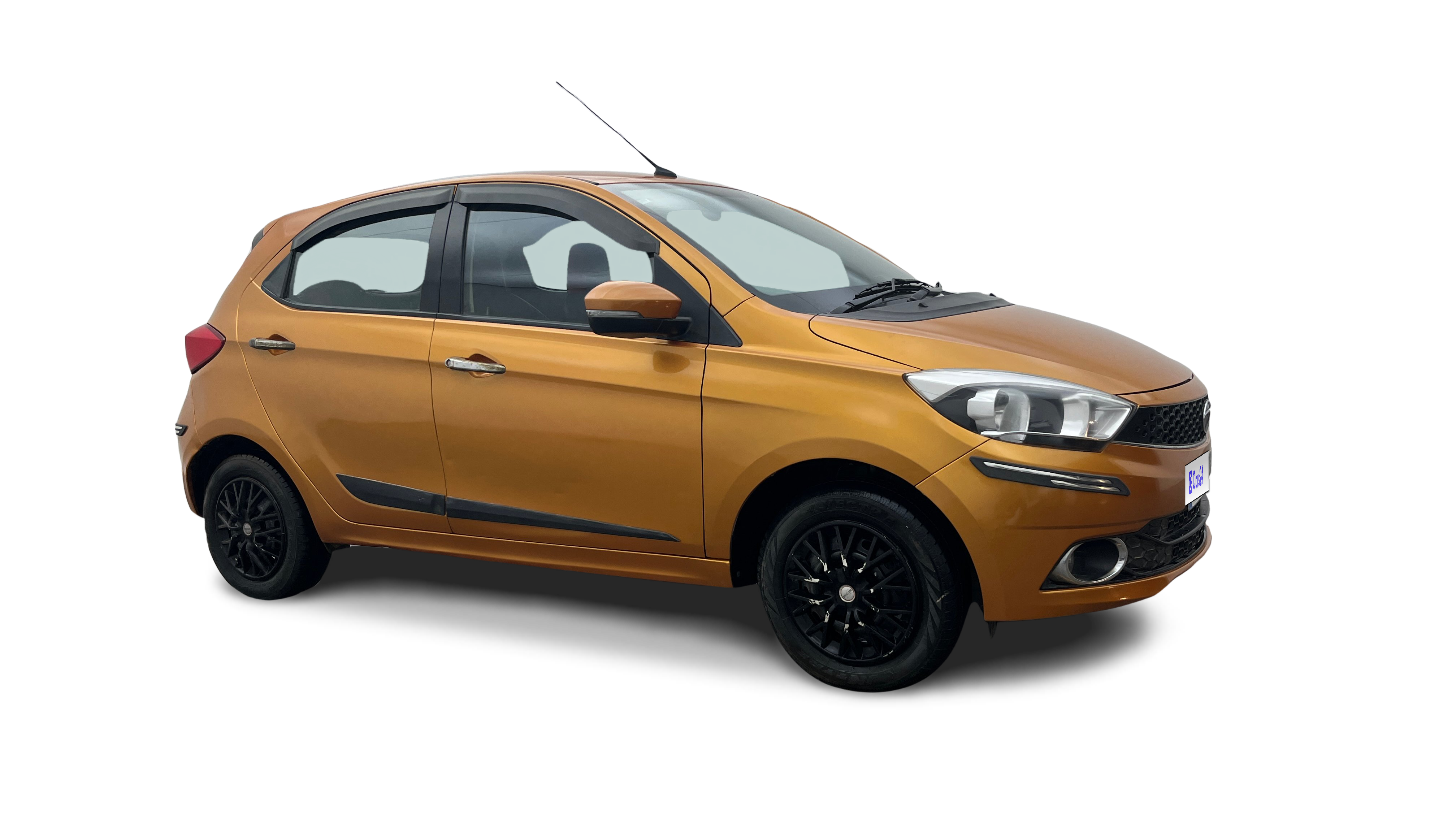 2017 Tata Tiago - Hatchback - Petrol - Manual - ₹4.00 lakh