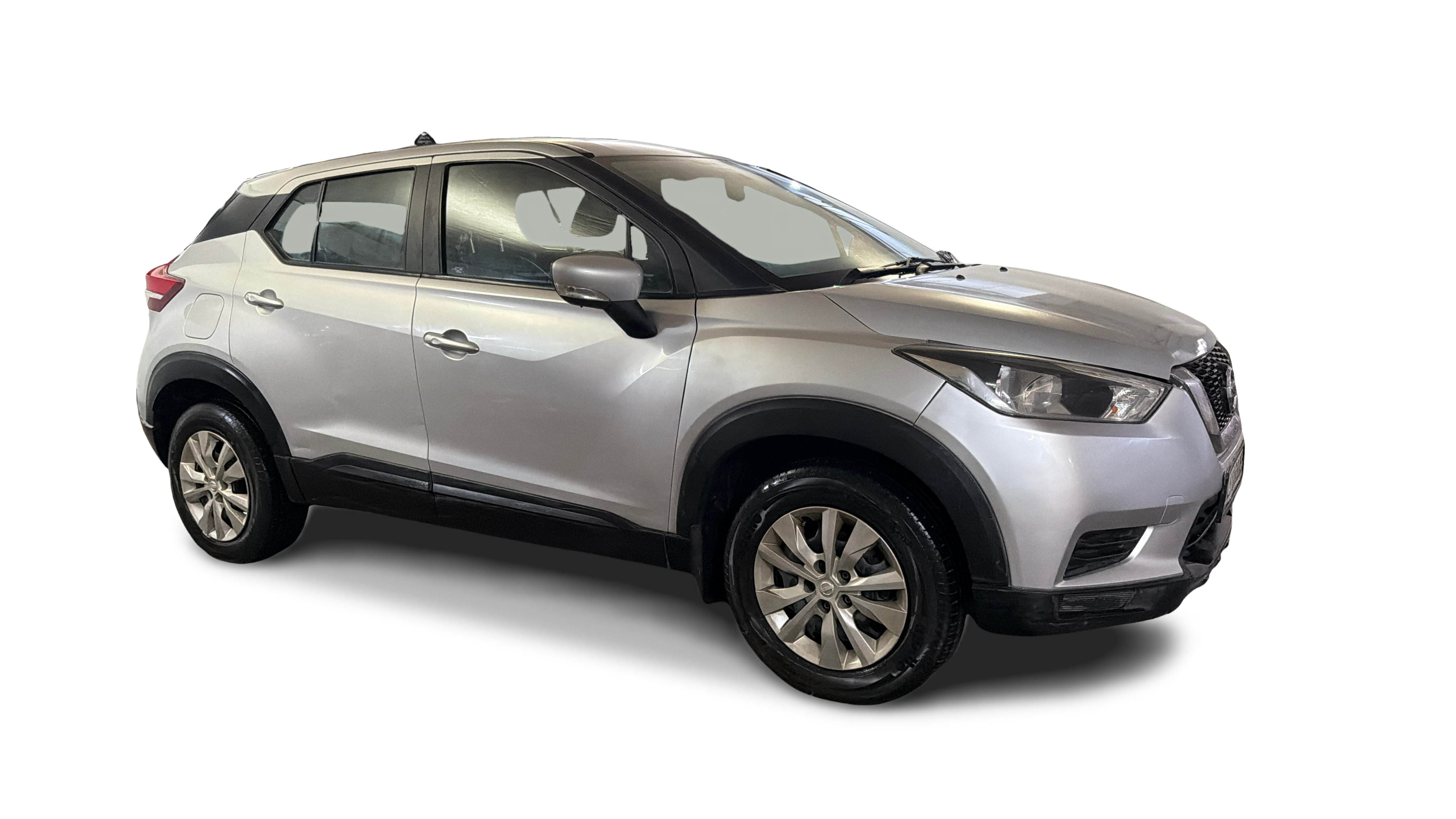 2019 Nissan Kicks - SUV - Petrol - Manual - ₹3.30 lakh