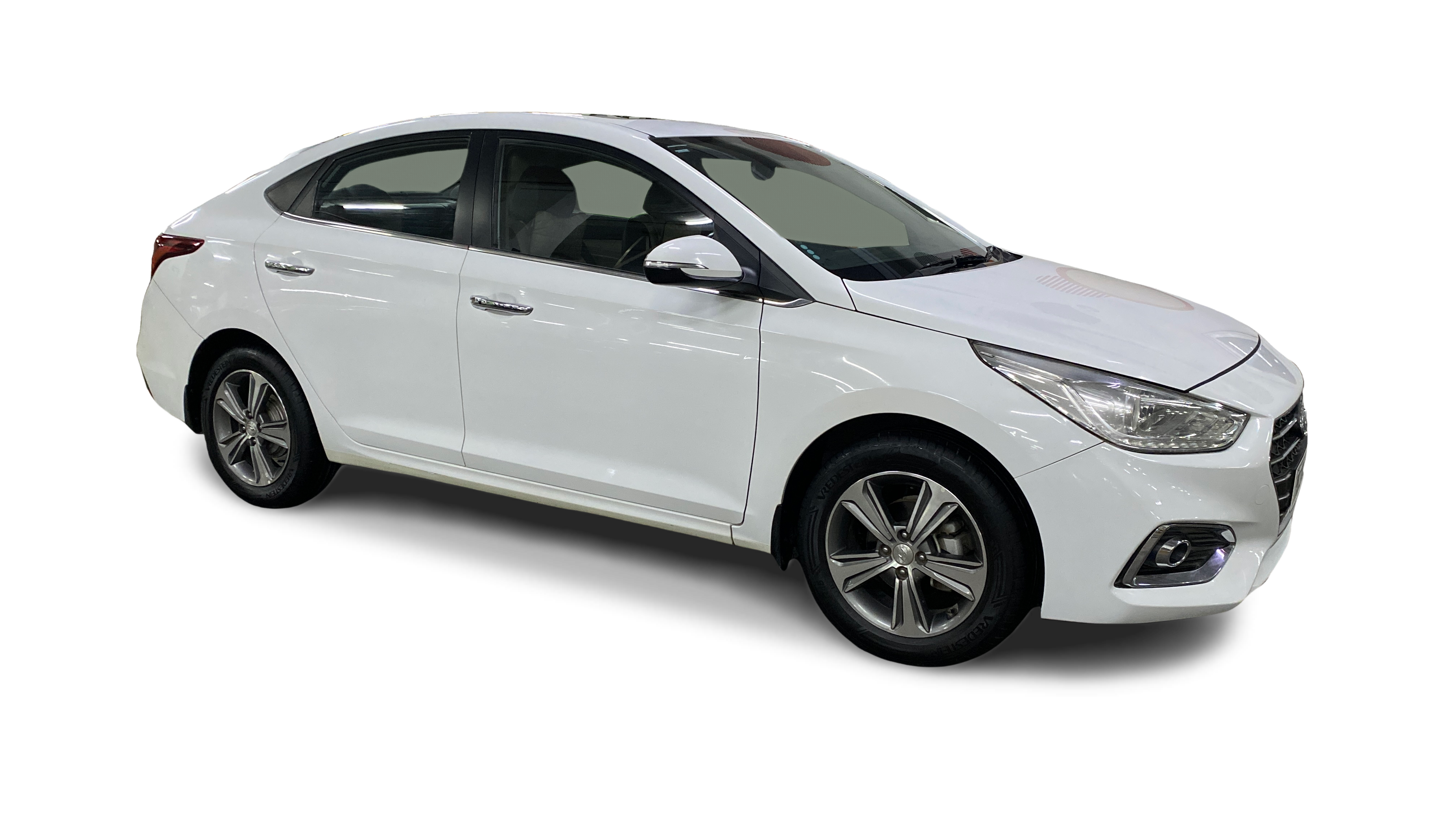 2019 Hyundai Verna - Sedan - Petrol - Manual - ₹6.91 lakh