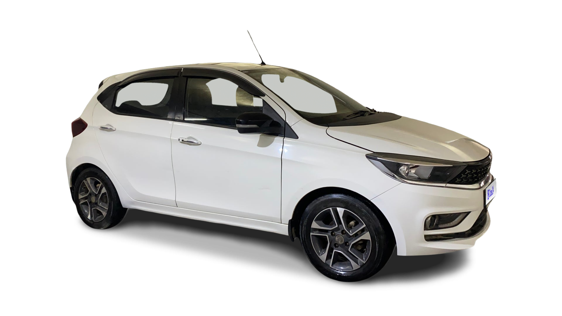 2023 Tata Tiago - Hatchback - CNG - Manual - ₹4.67 lakh