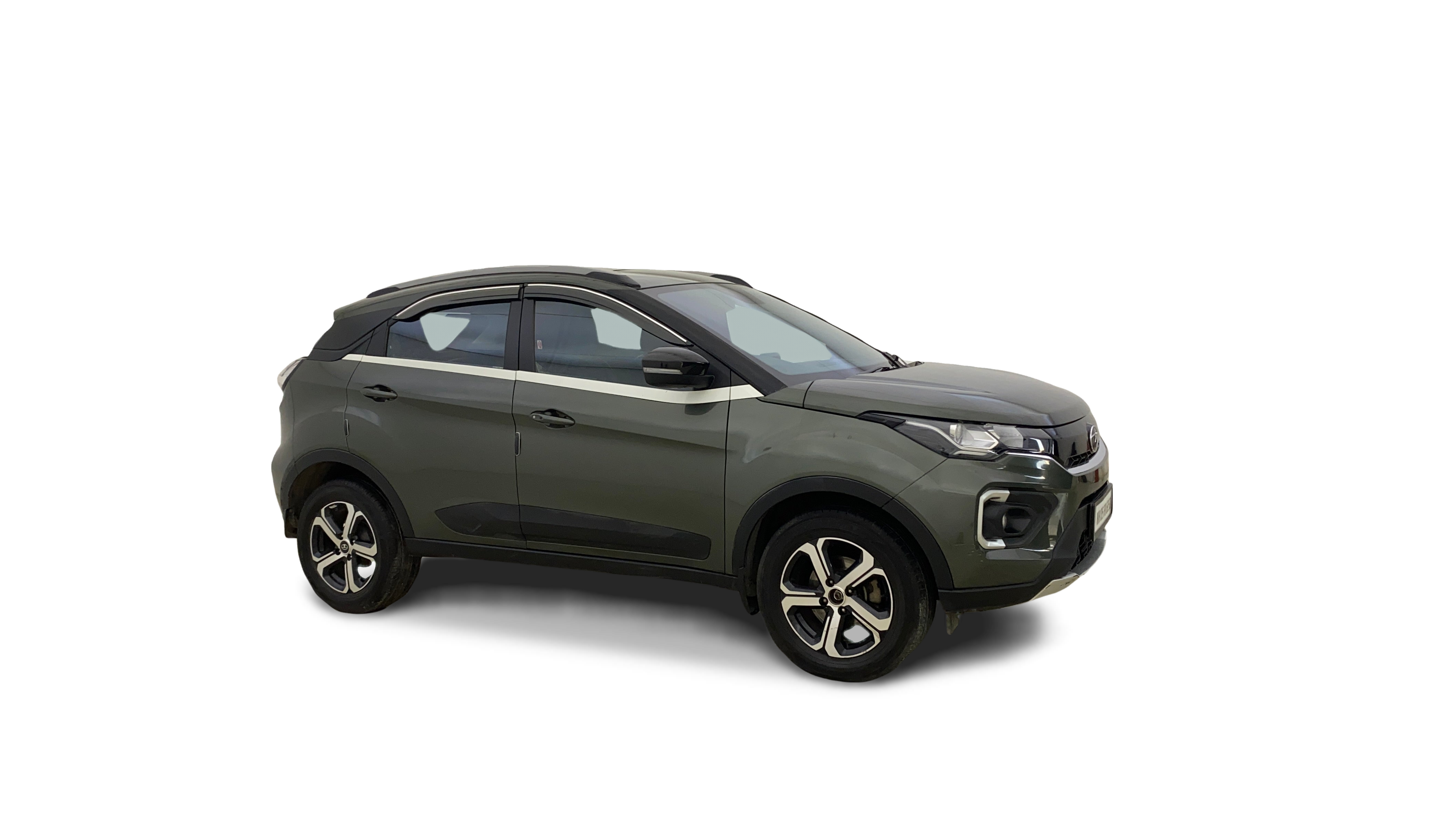 Tata NEXON-img