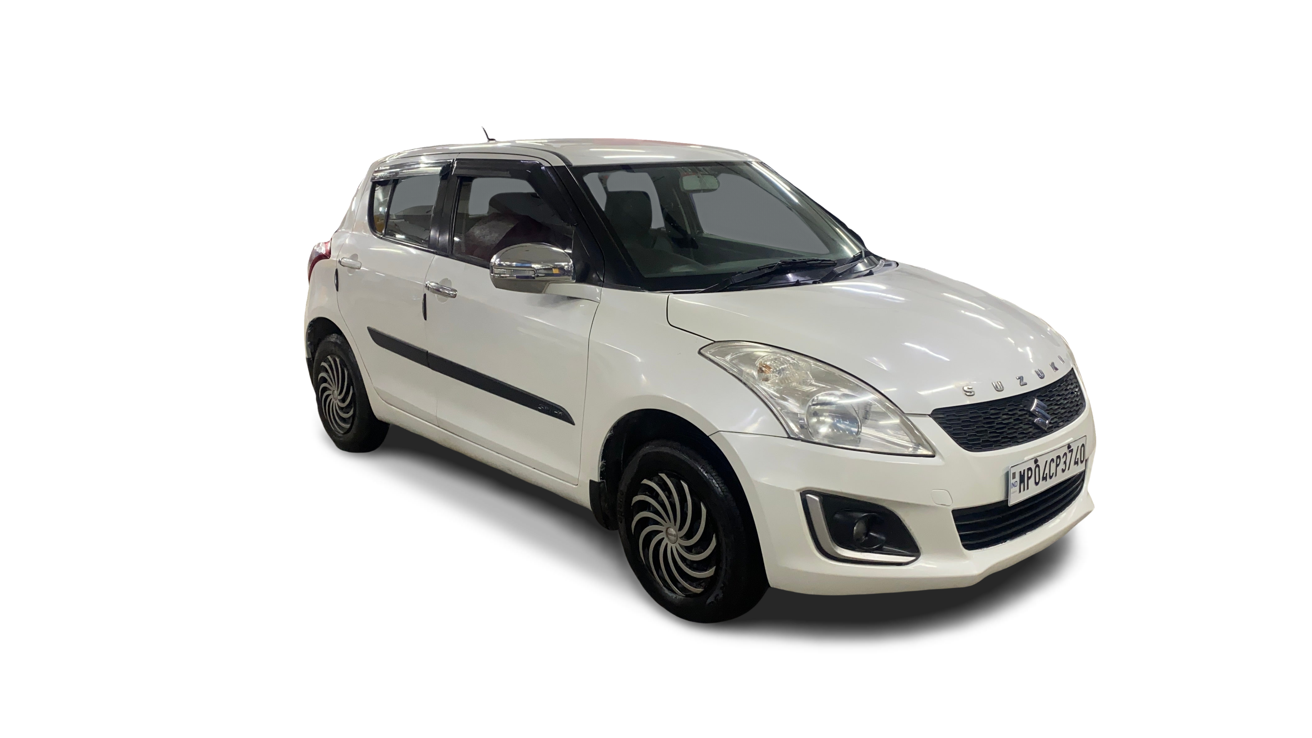 2015 Maruti Swift - Hatchback - CNG - Manual - ₹3.35 lakh