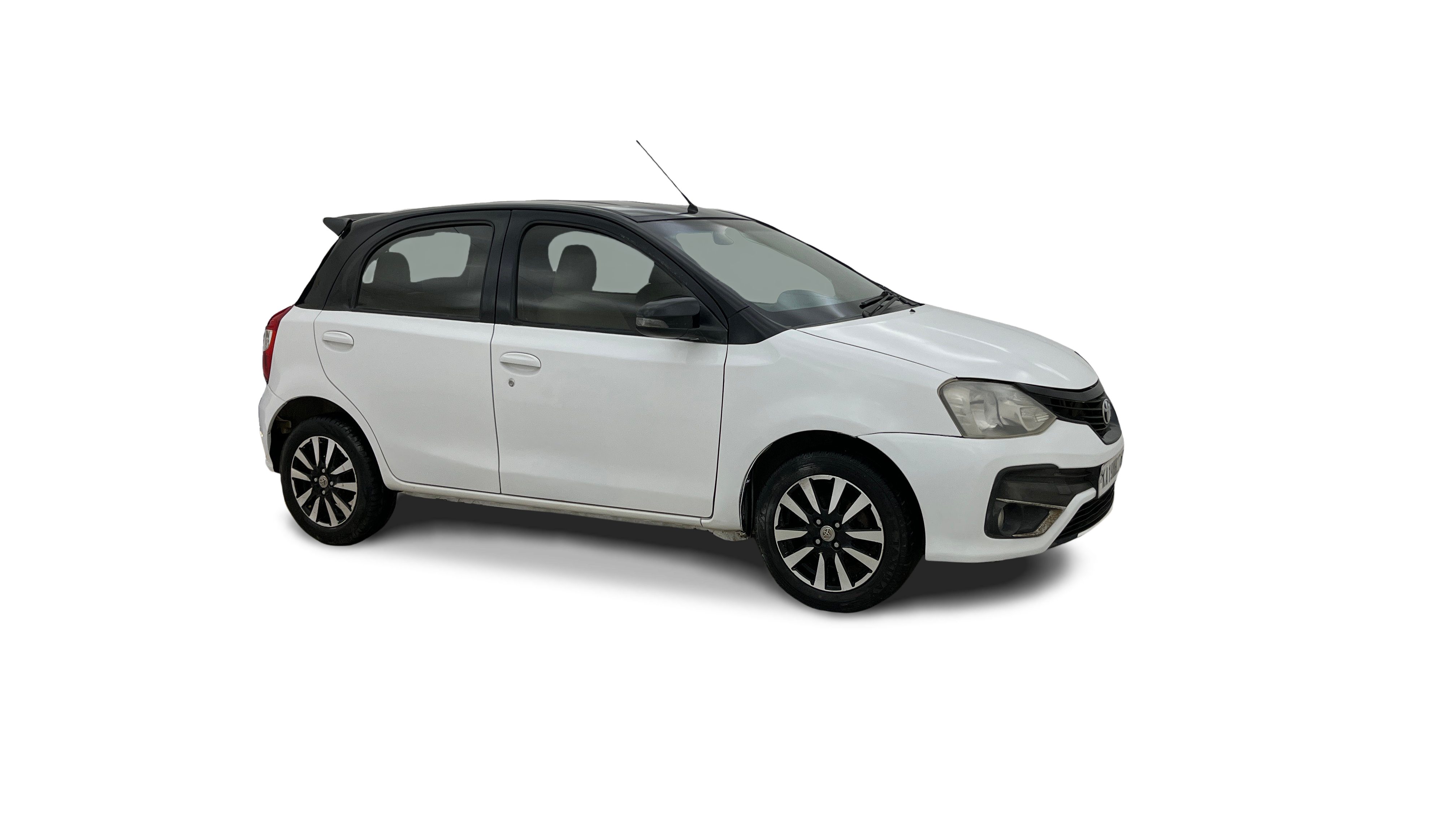 2017 Toyota Etios Liva - Hatchback - Petrol - Manual - ₹4.30 lakh