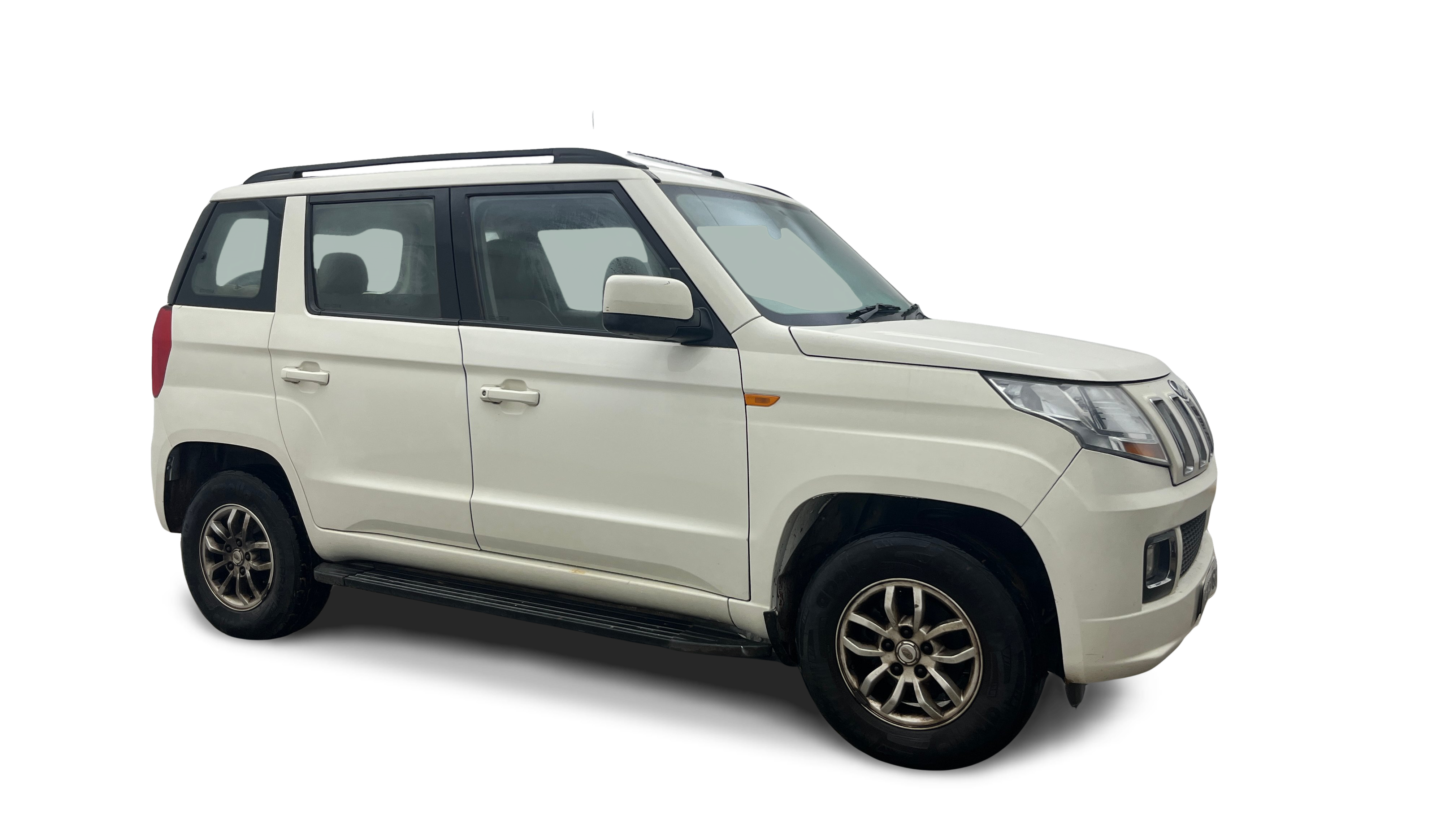 2016 Mahindra TUV300 - SUV - Diesel - Manual - ₹5.68 lakh