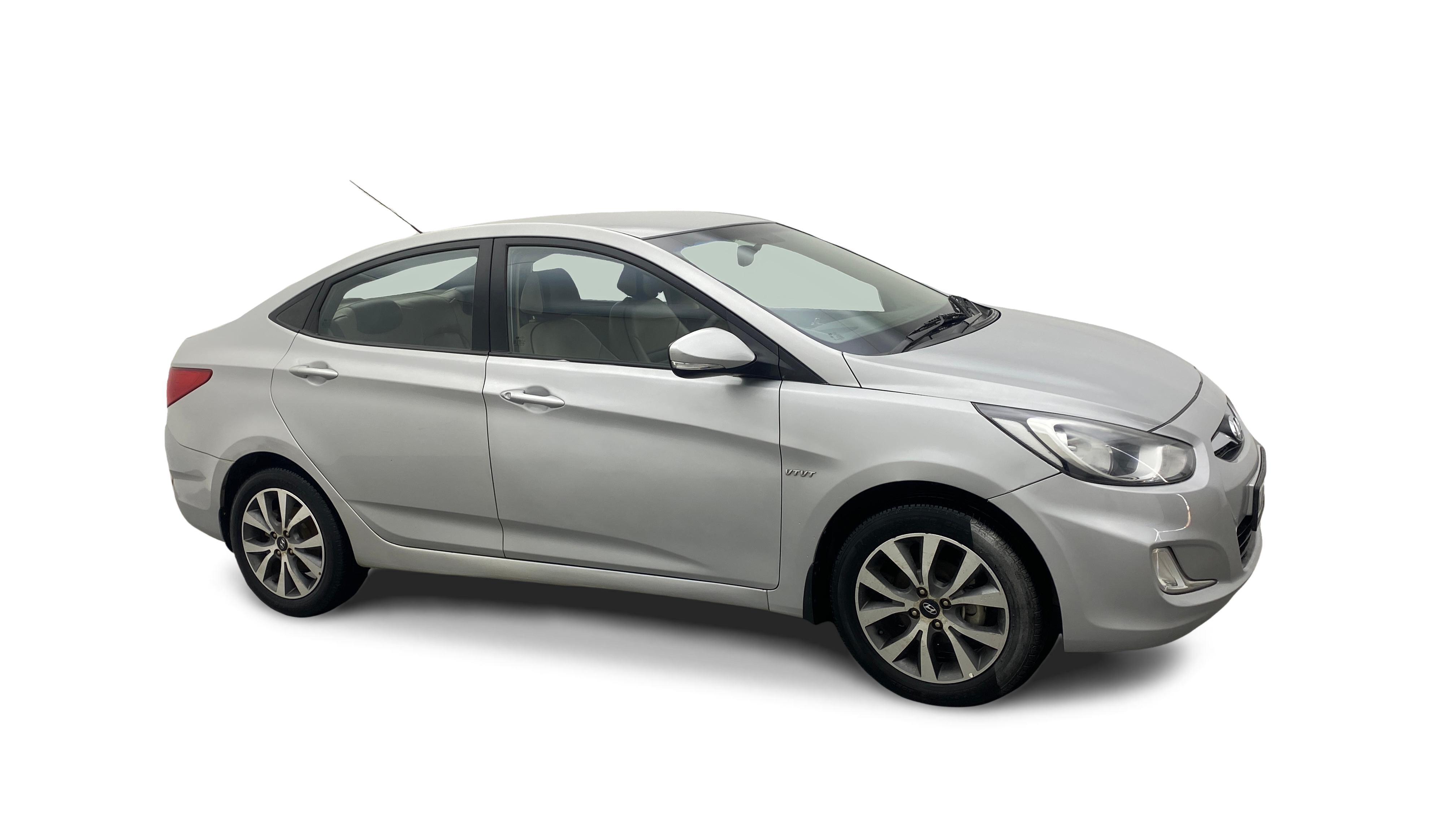2014 Hyundai Verna - Sedan - Petrol - Manual - ₹4.00 lakh
