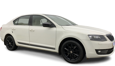 2017 Skoda Octavia - Sedan - Petrol - Automatic - ₹7.89 lakh