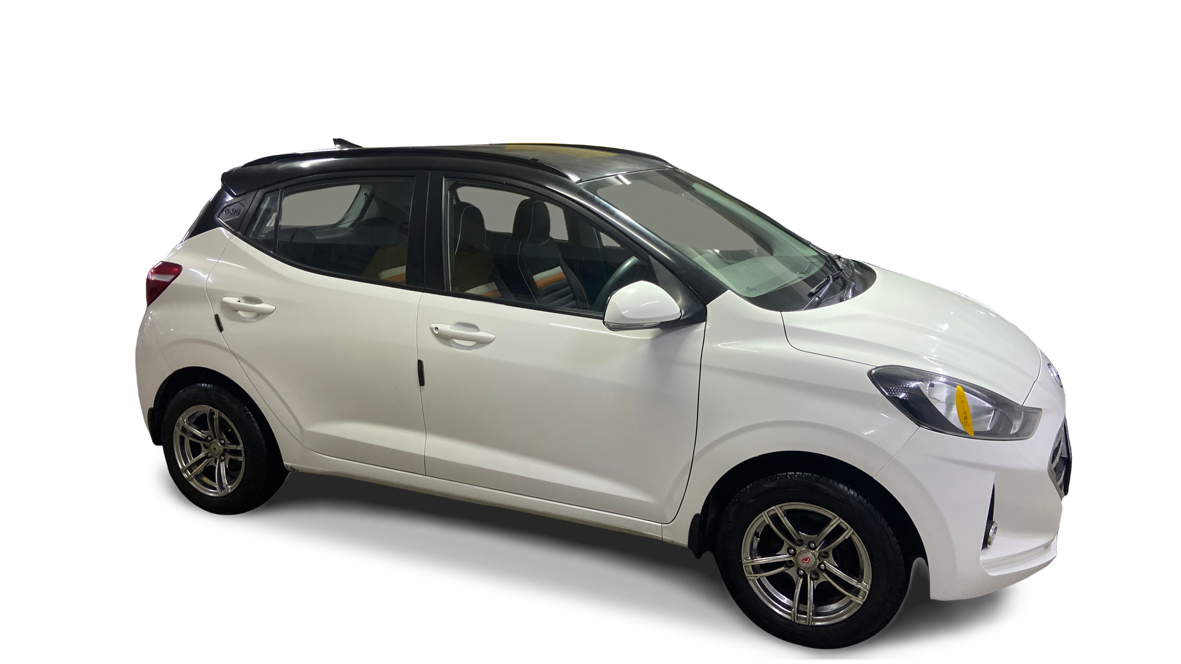 2022 Hyundai GRAND I10 NIOS - Hatchback - Petrol - Manual - ₹4.98 lakh