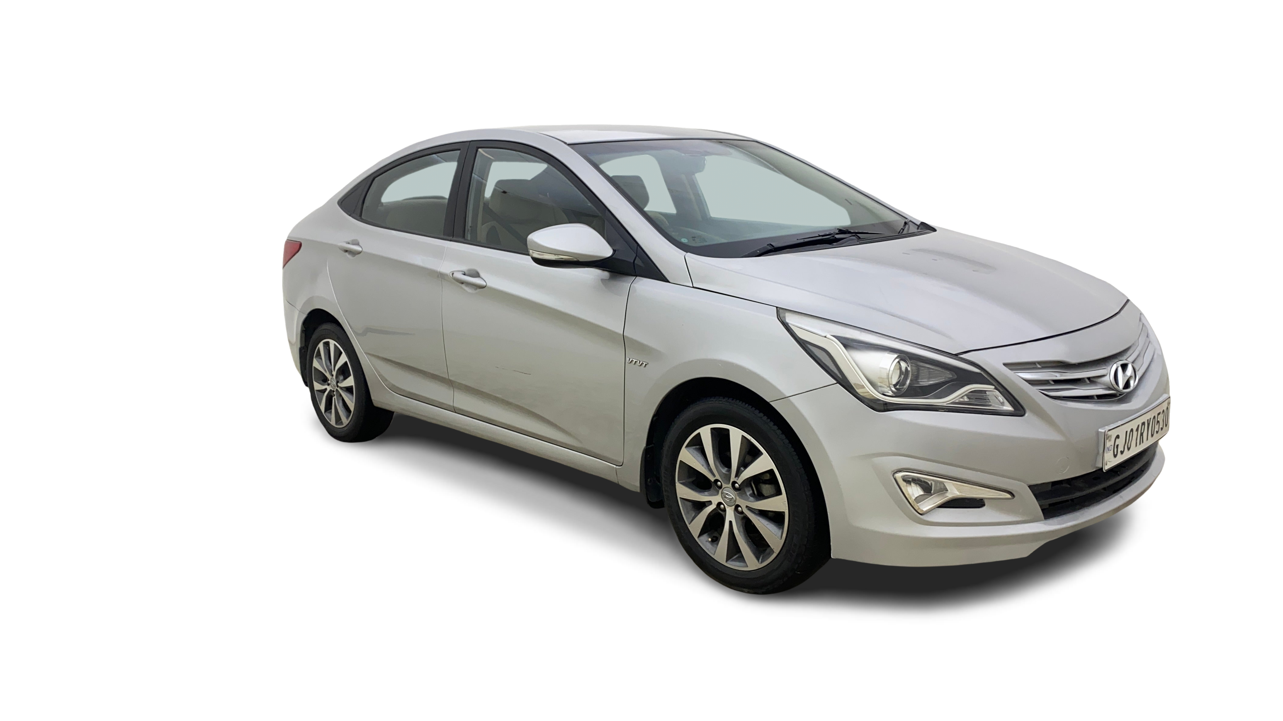 Hyundai Verna-img