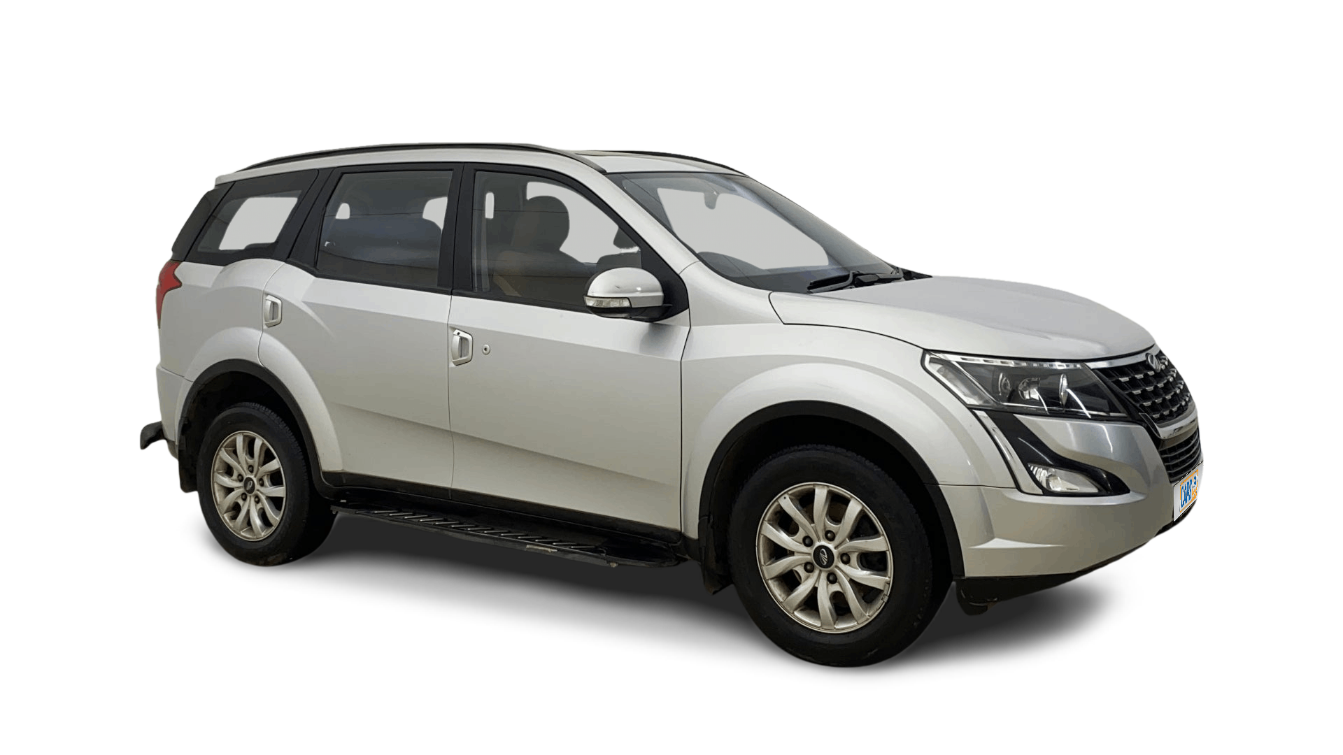 Mahindra XUV500-img