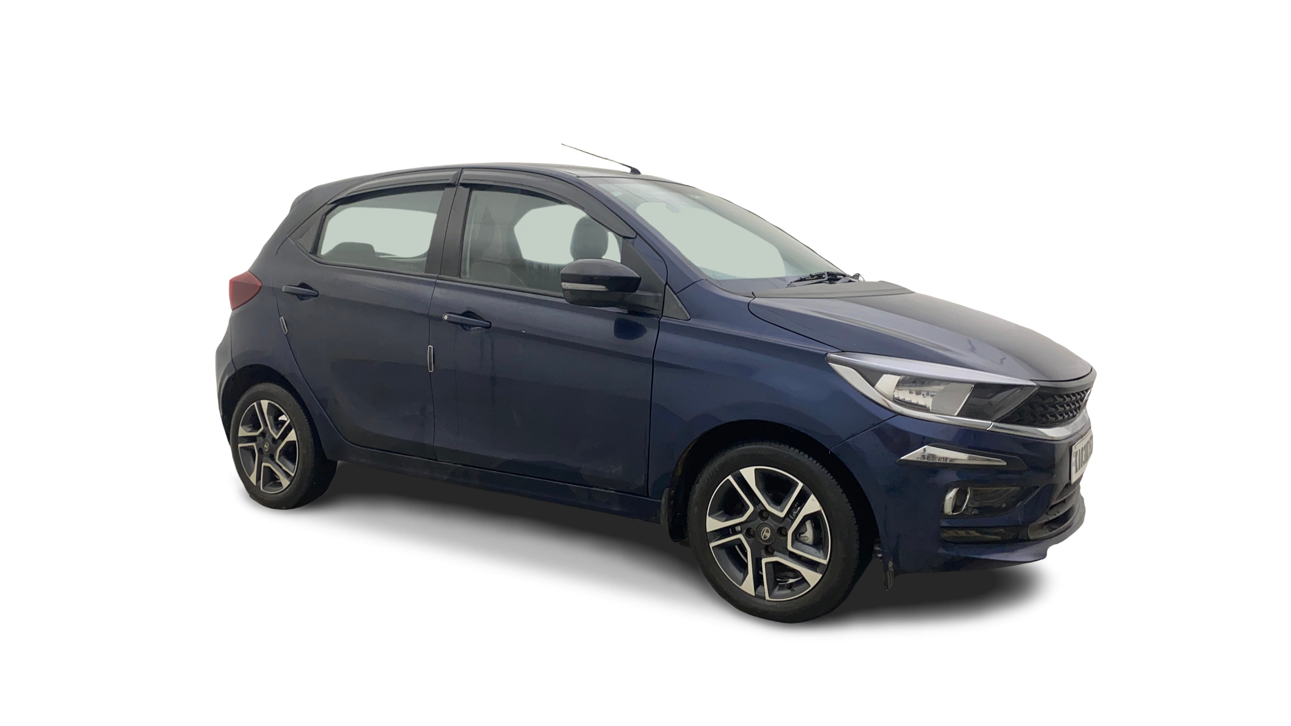 Tata Tiago-img