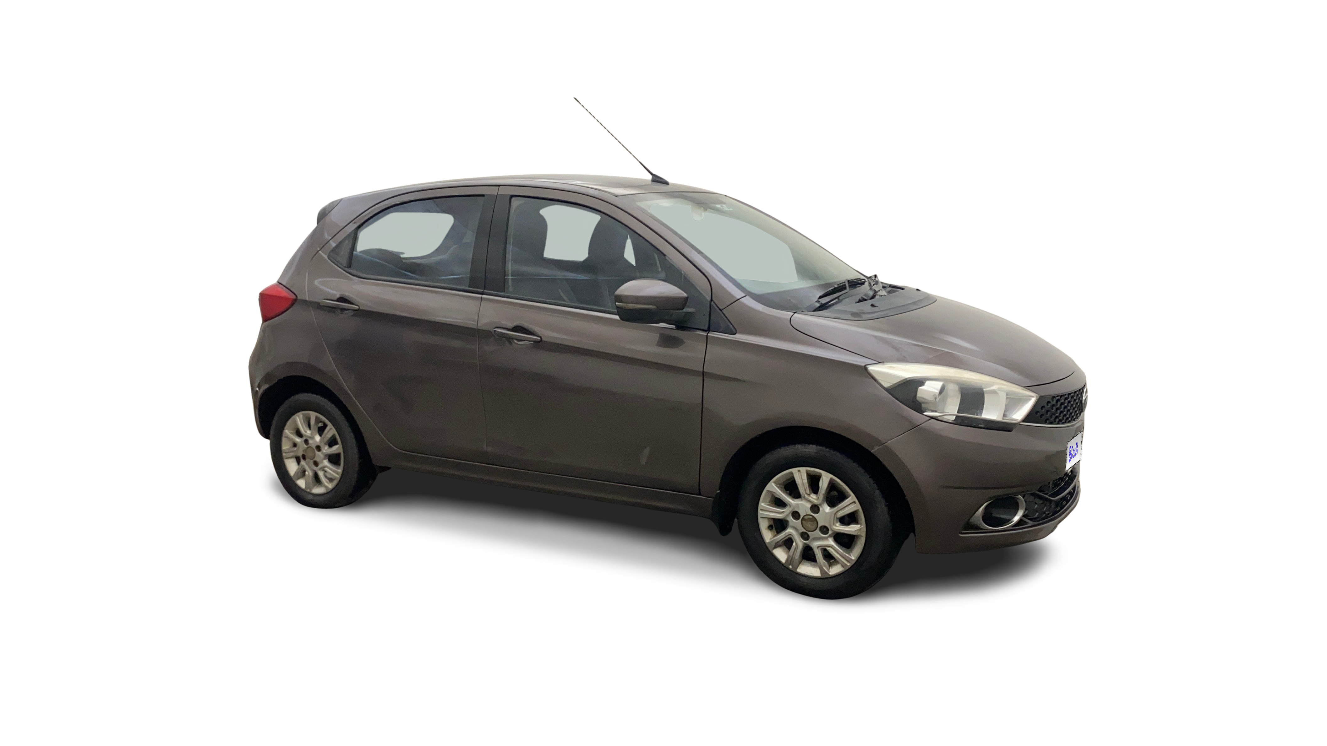 2018 Tata Tiago - Hatchback - Diesel - Manual - ₹3.70 lakh