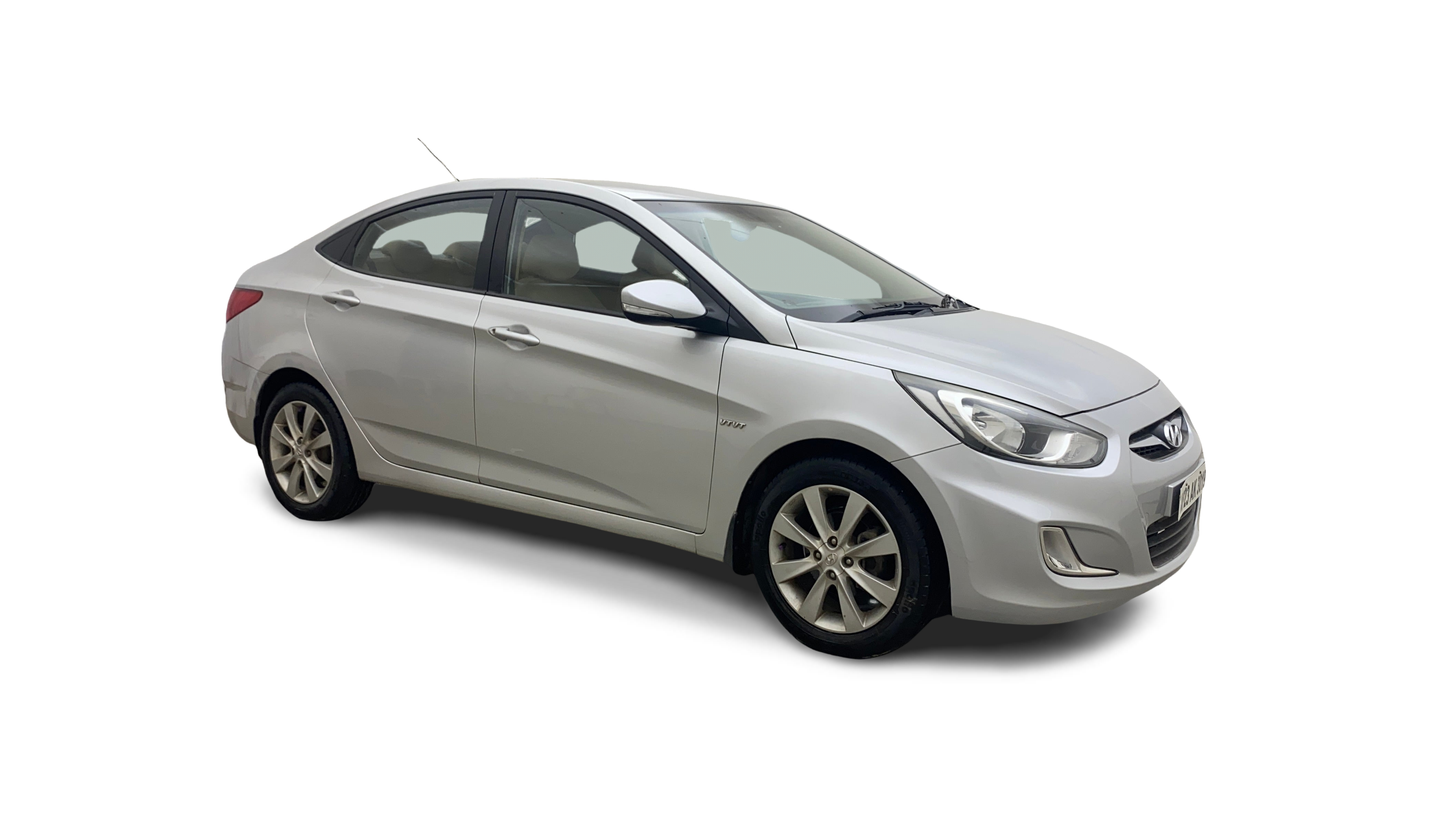 Hyundai Verna-img