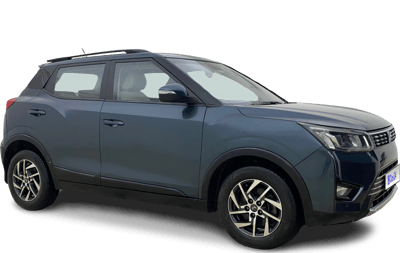 2023 Mahindra XUV300 - SUV - Diesel - Automatic - ₹9.53 lakh