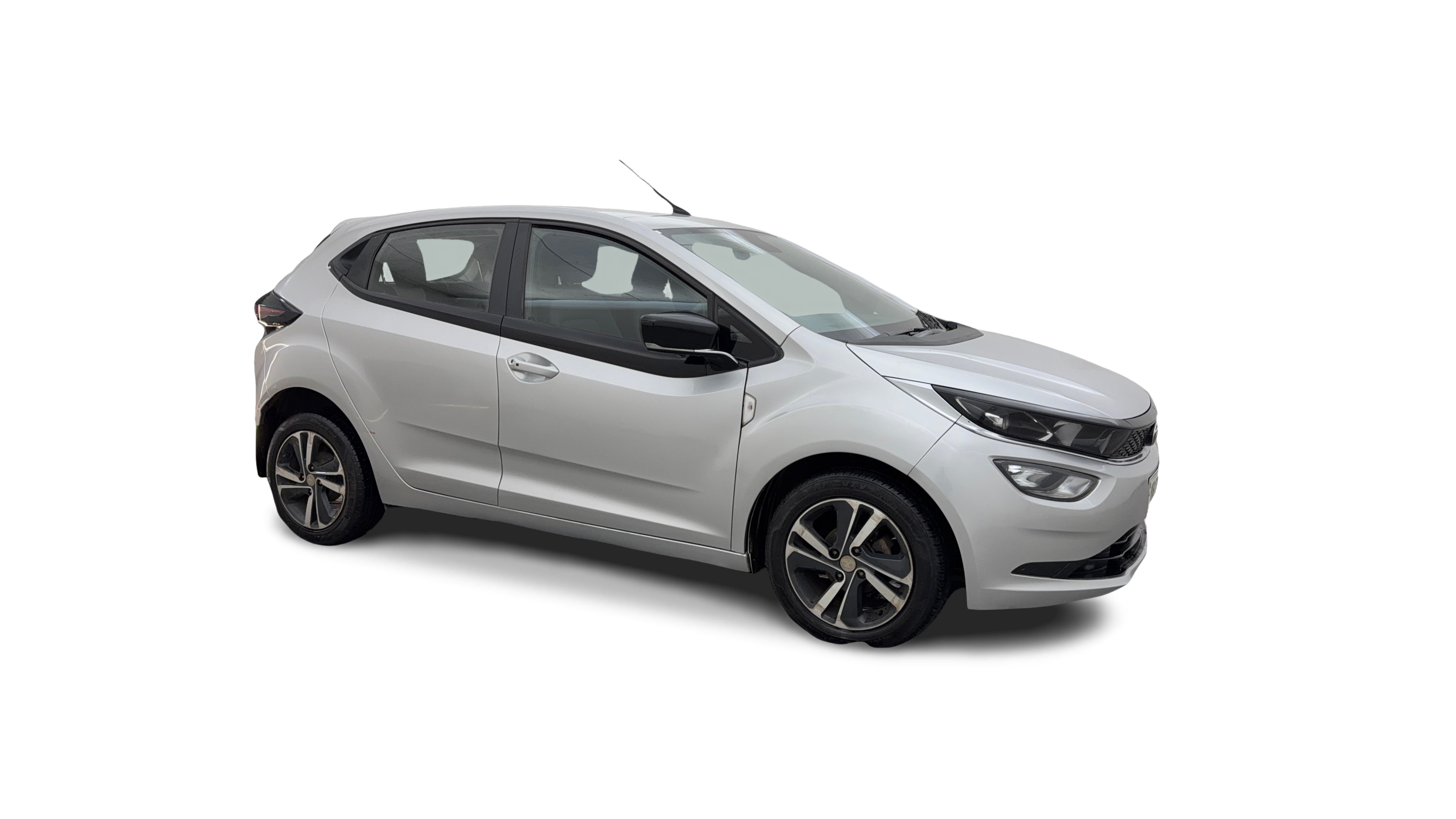 2020 Tata ALTROZ - Hatchback - Petrol - Manual - ₹4.91 lakh