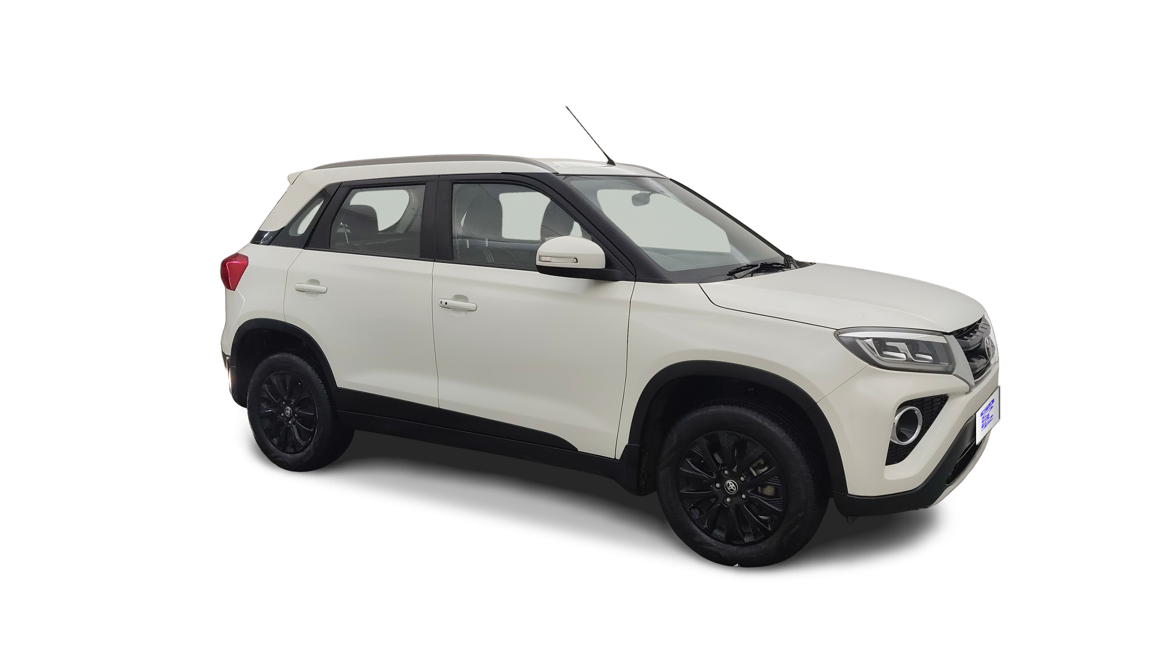 2022 Toyota URBAN CRUISER - SUV - Petrol - Manual - ₹8.06 lakh
