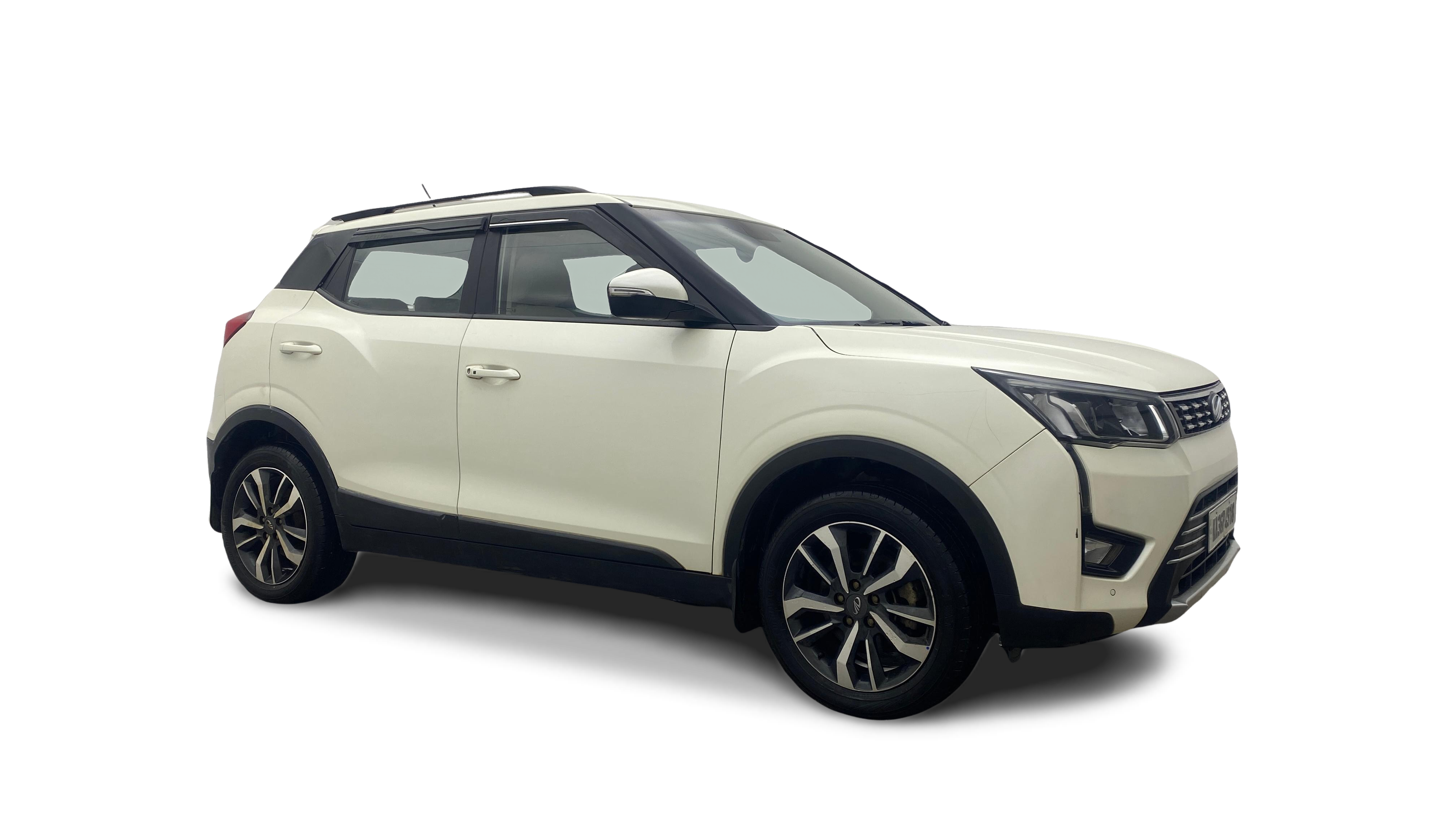 2021 Mahindra XUV300 - SUV - Diesel - Manual - ₹8.36 lakh